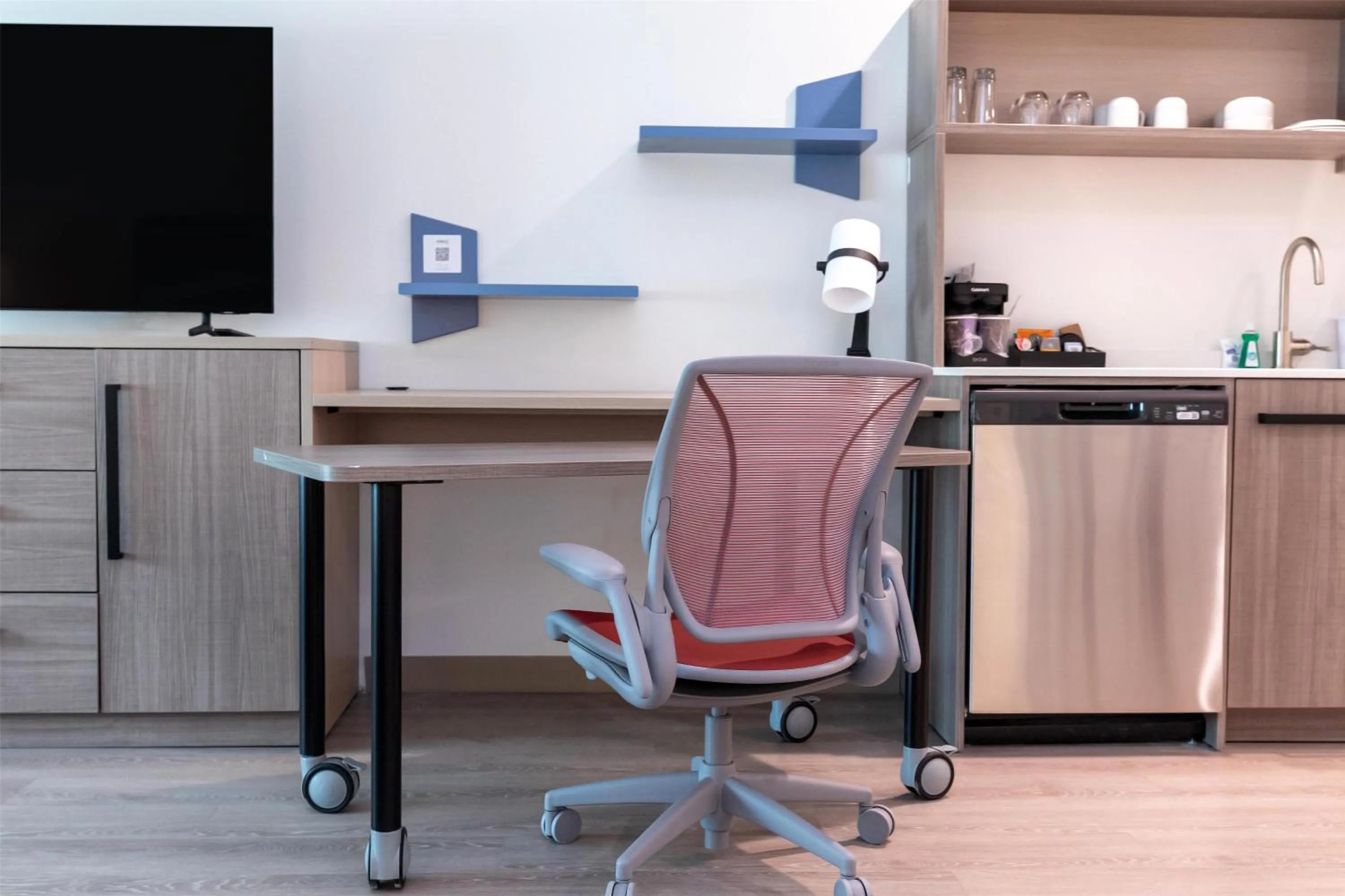 Kitchen or kitchenette in Home2 Suites By Hilton Smithfield Selma