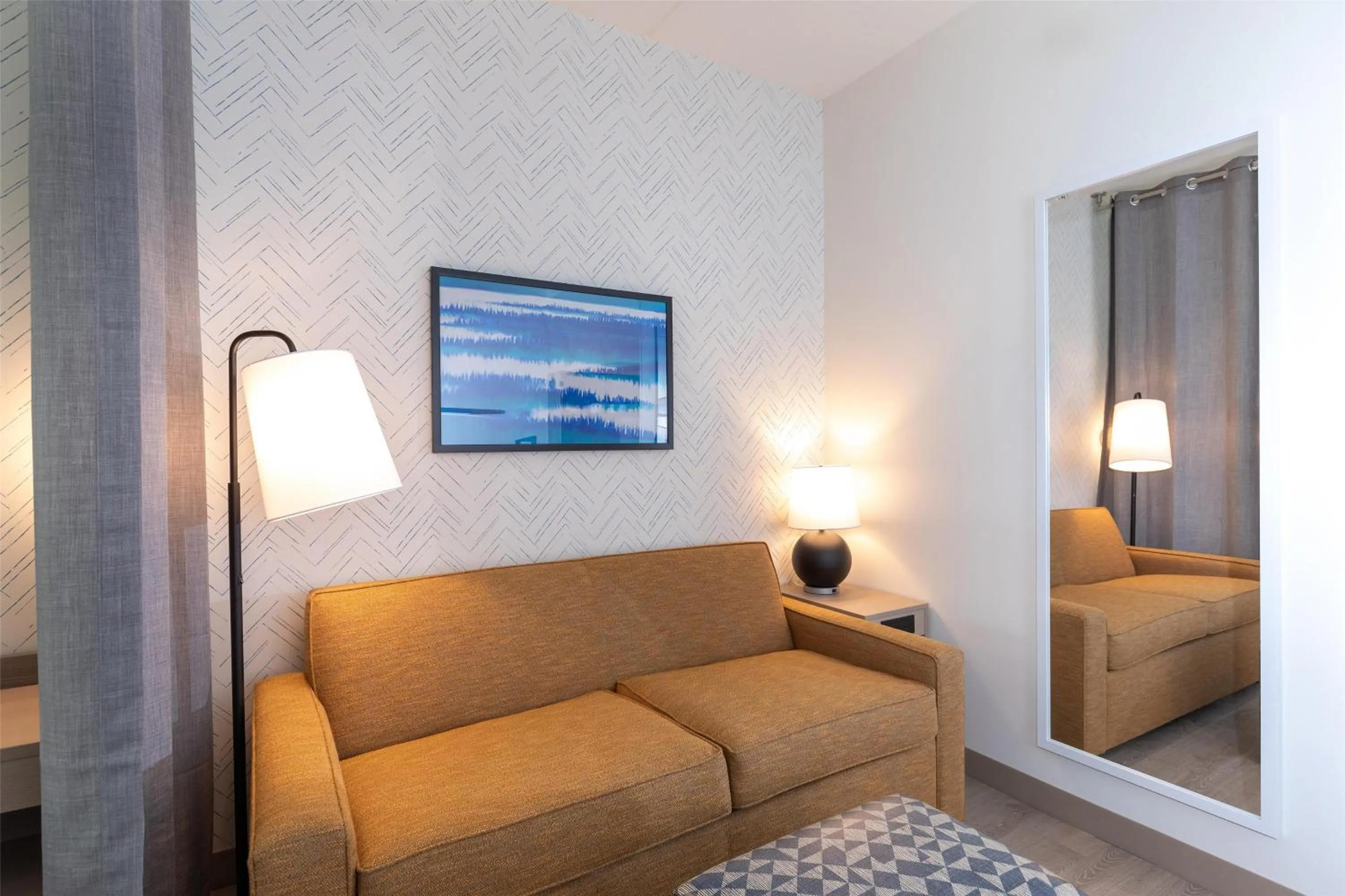 Living room in Home2 Suites By Hilton Smithfield Selma