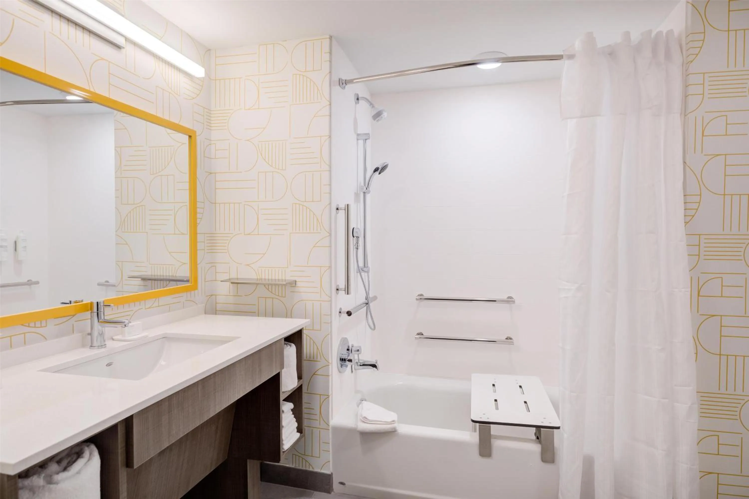 Bathroom in Home2 Suites By Hilton Smithfield Selma