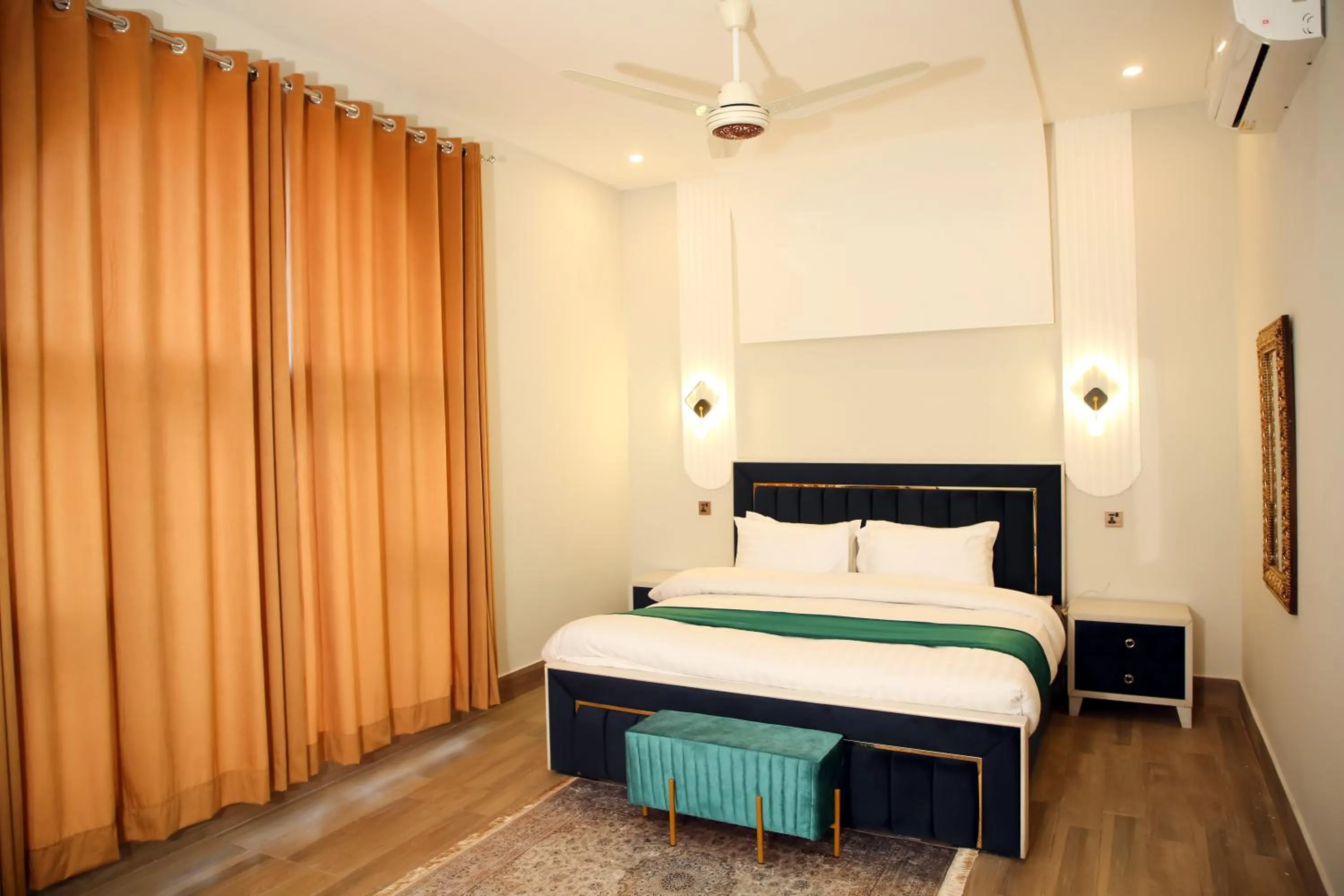 Bed in Grand Shalimar Hotel