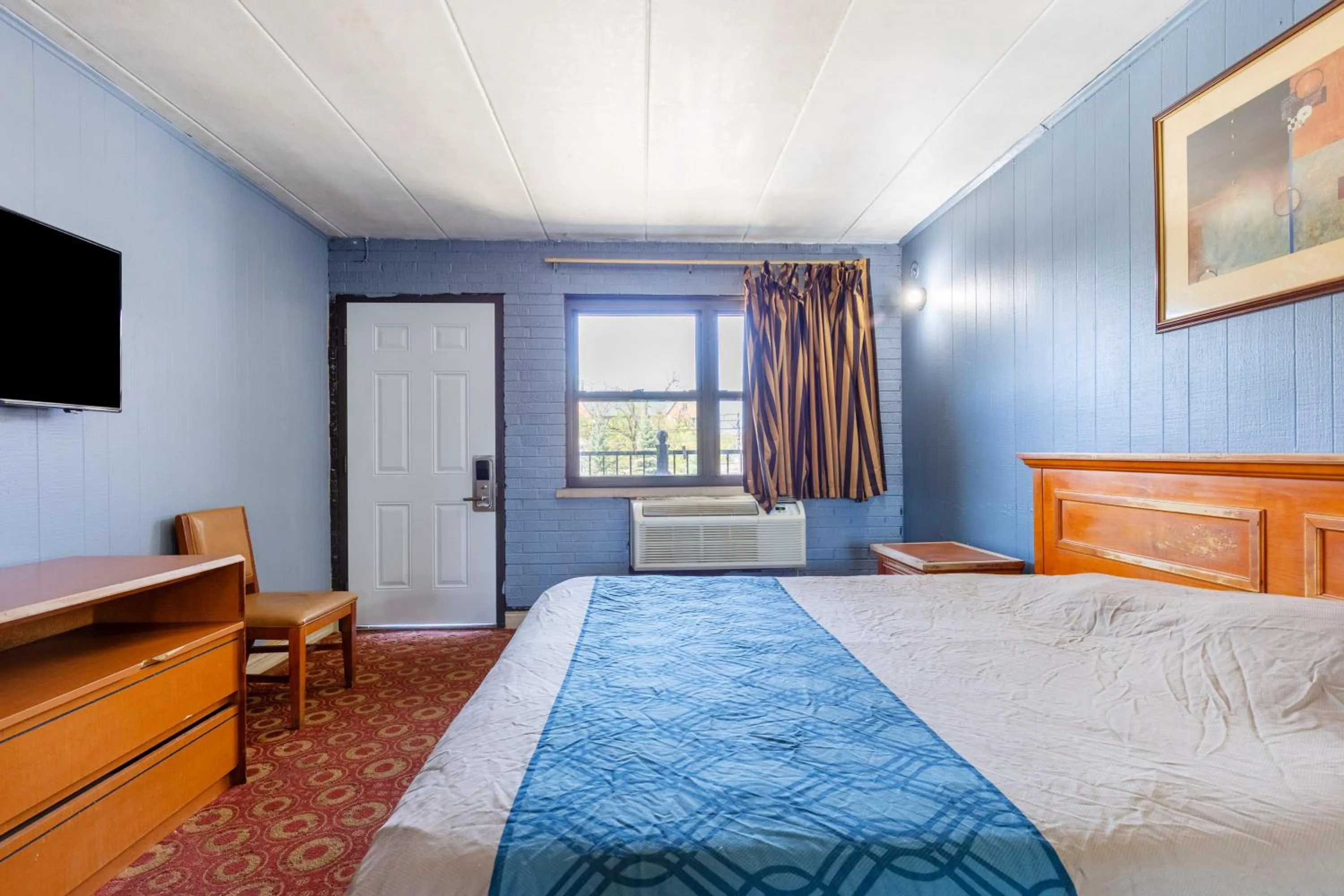 Bedroom, Bed in Admiral Motel By OYO Chicago I-94