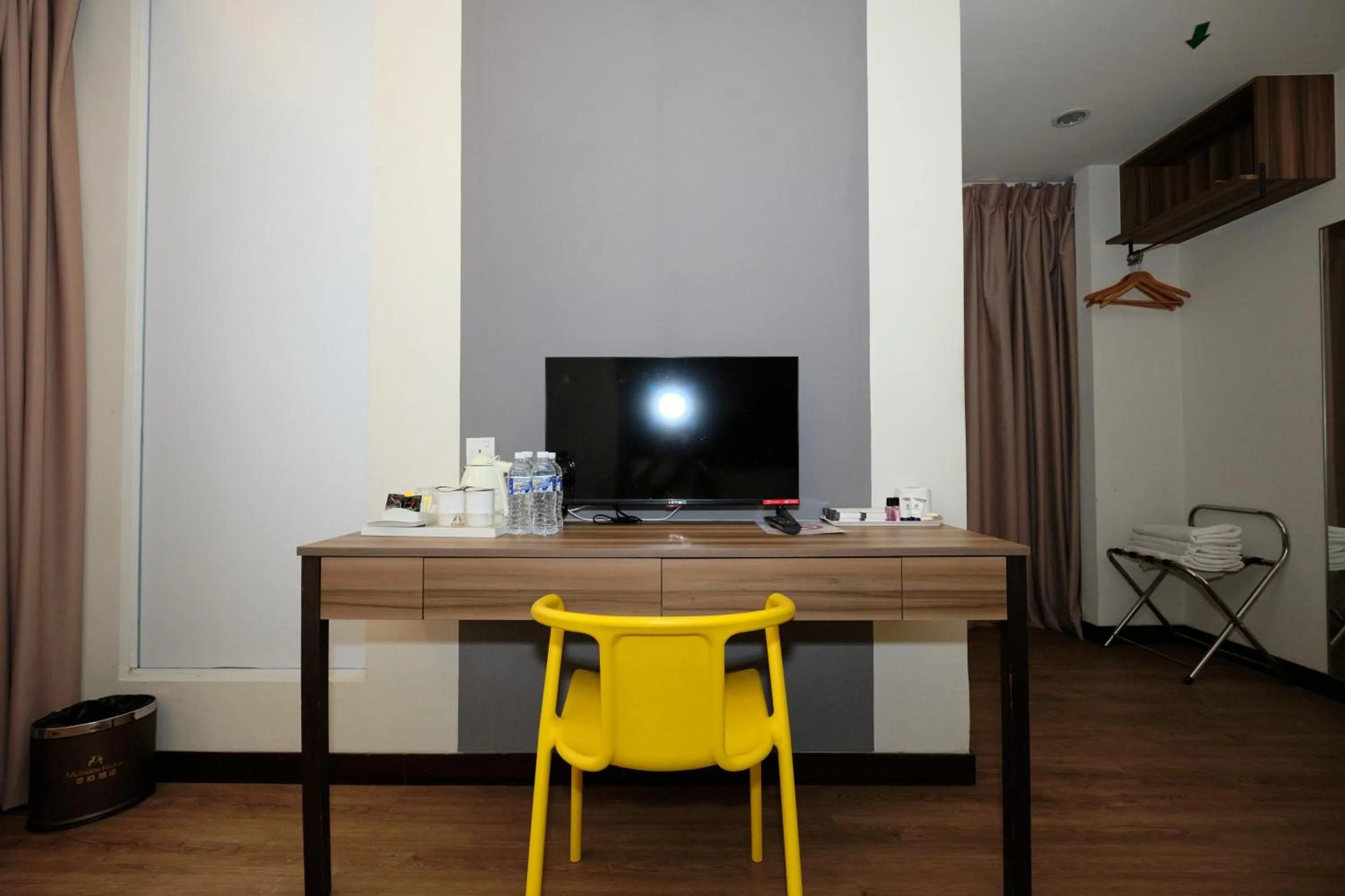 TV and multimedia in Memoire Hornbill Hotel Kuching Sarawak