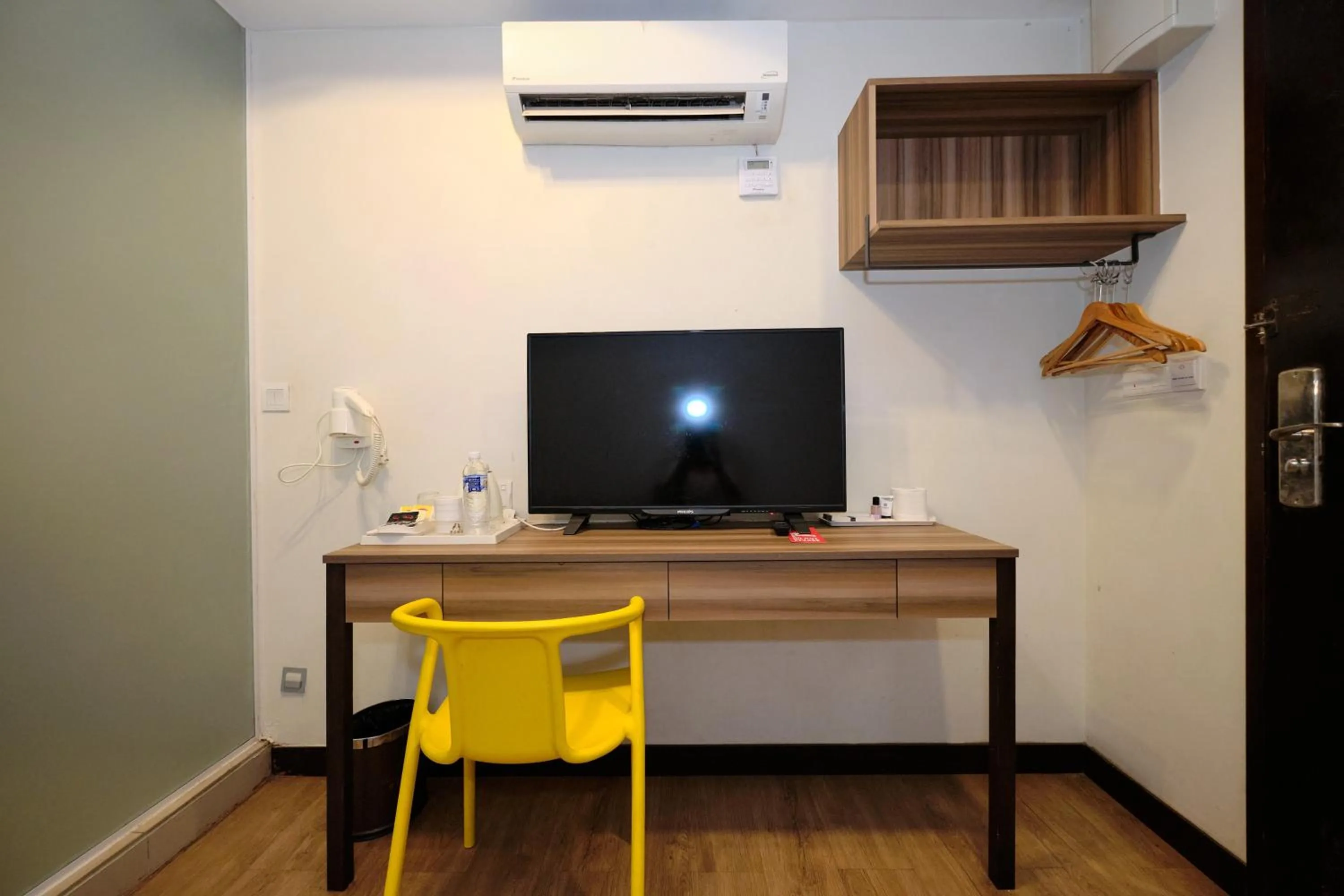 TV and multimedia in Memoire Hornbill Hotel Kuching Sarawak