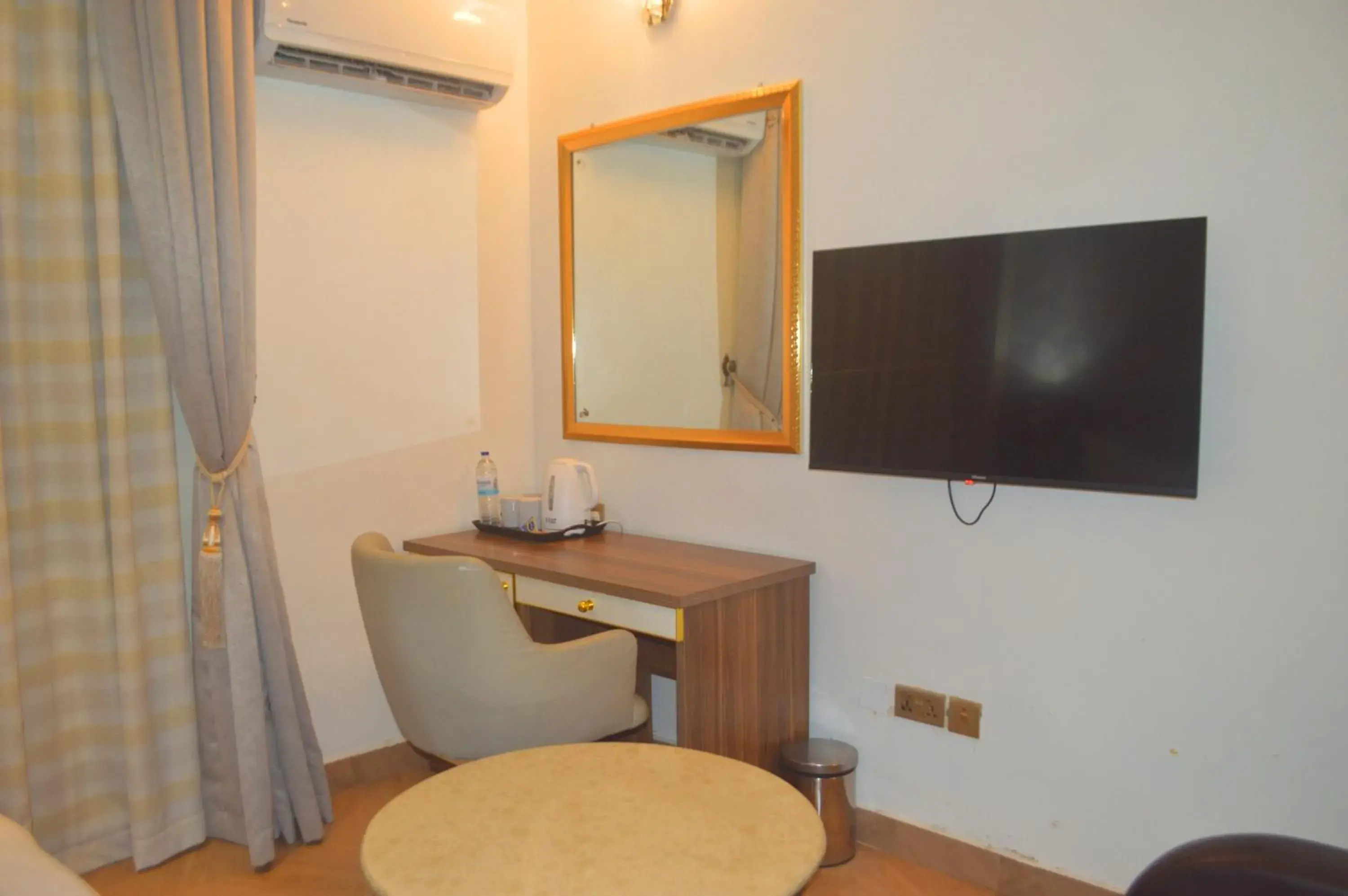 Deluxe Suite - single occupancy in Caritas Inn Lekki Deluxe Suite - single occupancy in Caritas Inn Lekki