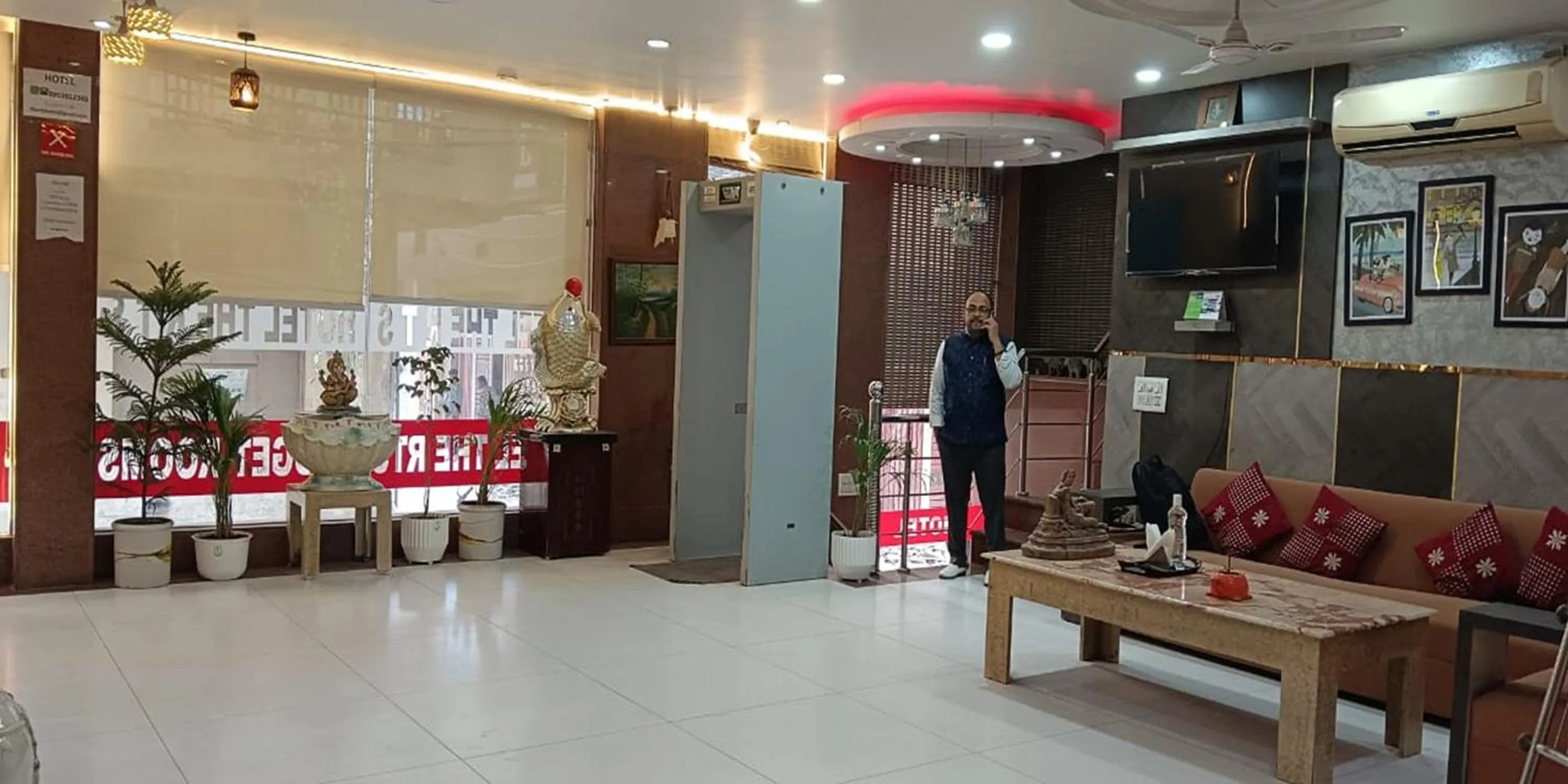 Lobby or reception in Hotel RTS Plaza Near IGI Airport
