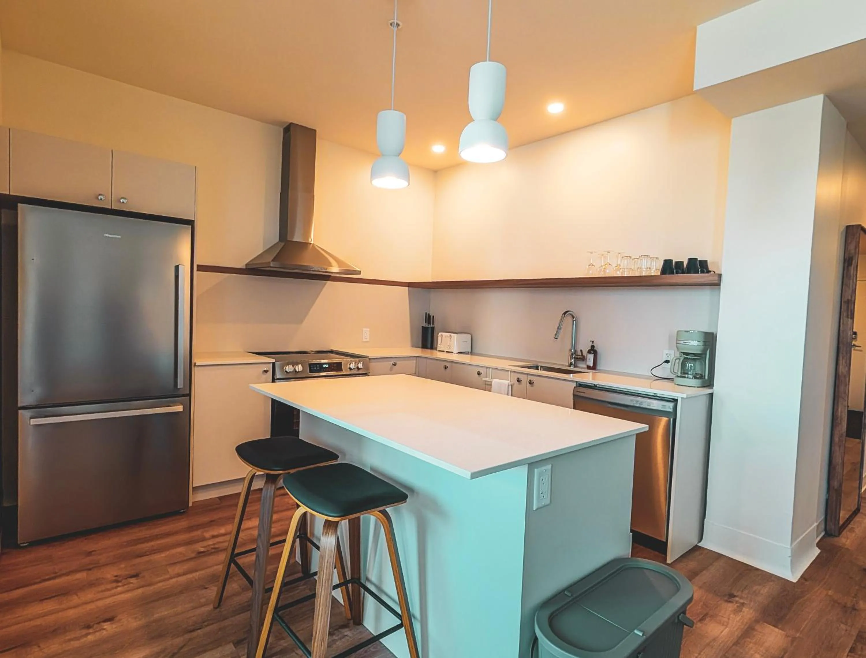 Kitchen or kitchenette in Terminus Hôtel