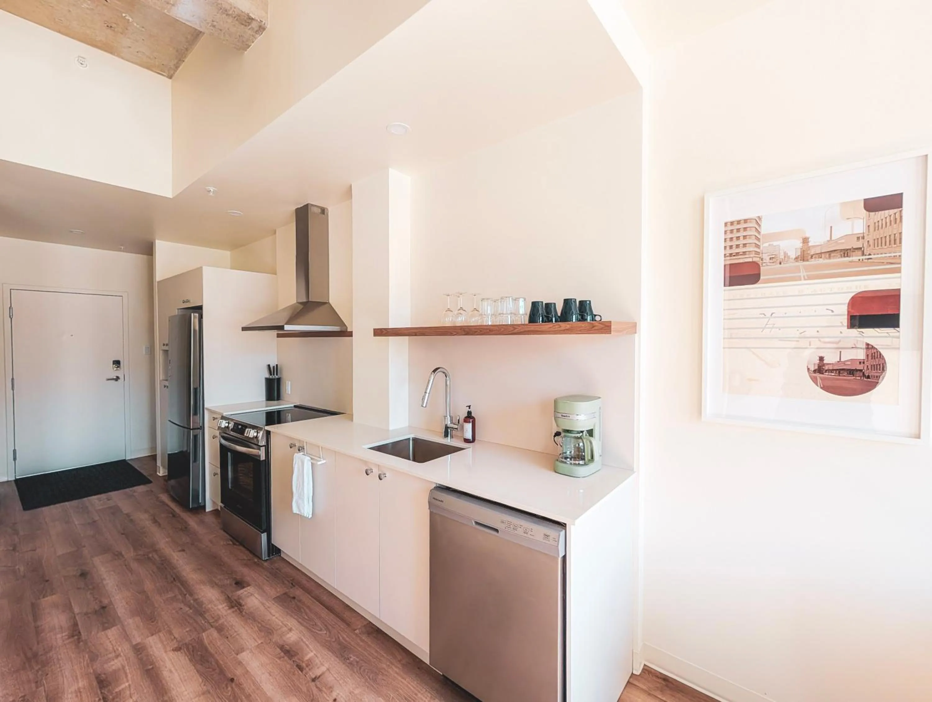 Kitchen or kitchenette in Terminus Hôtel