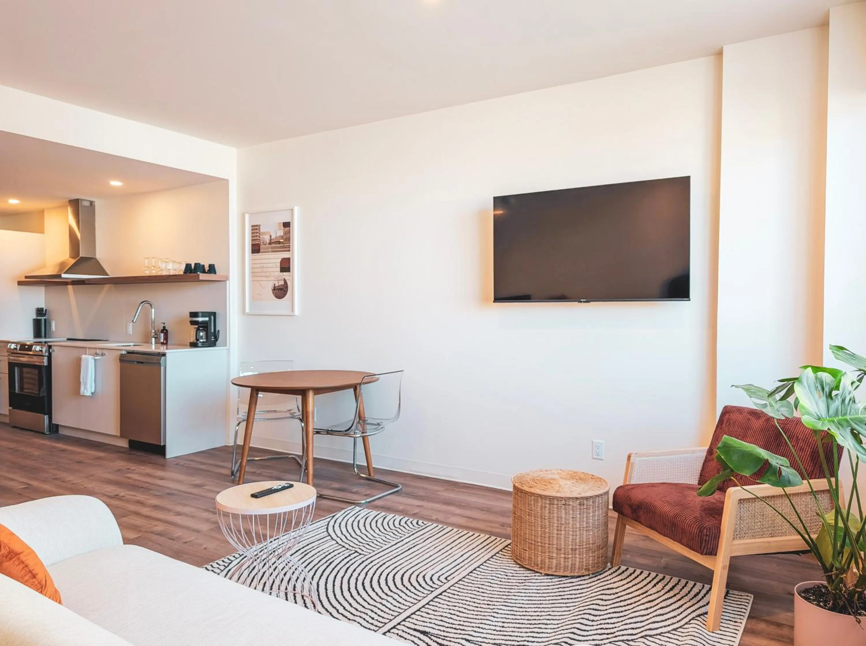 TV and multimedia in Terminus Hôtel