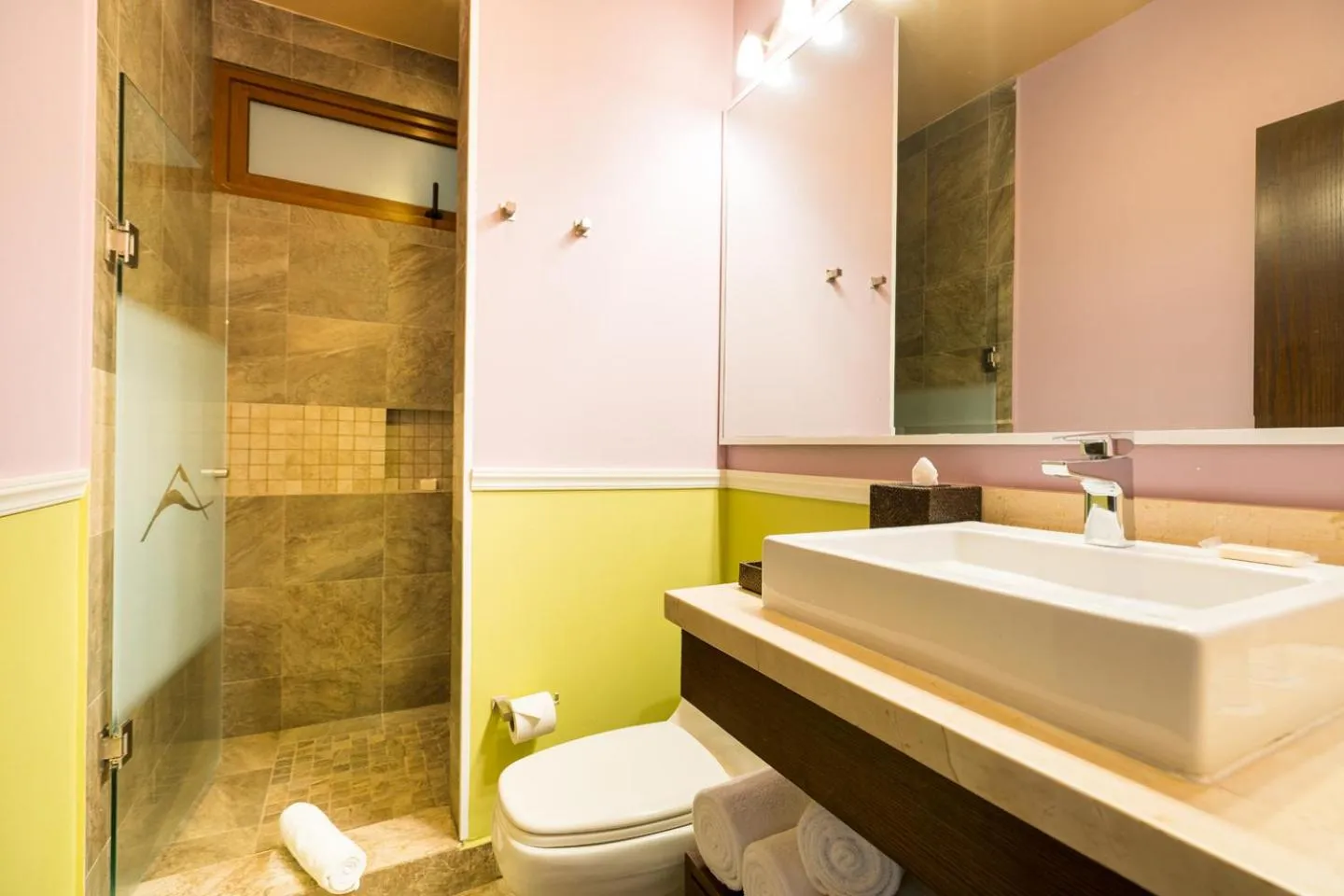 Bathroom in Pinnacle Resorts 220