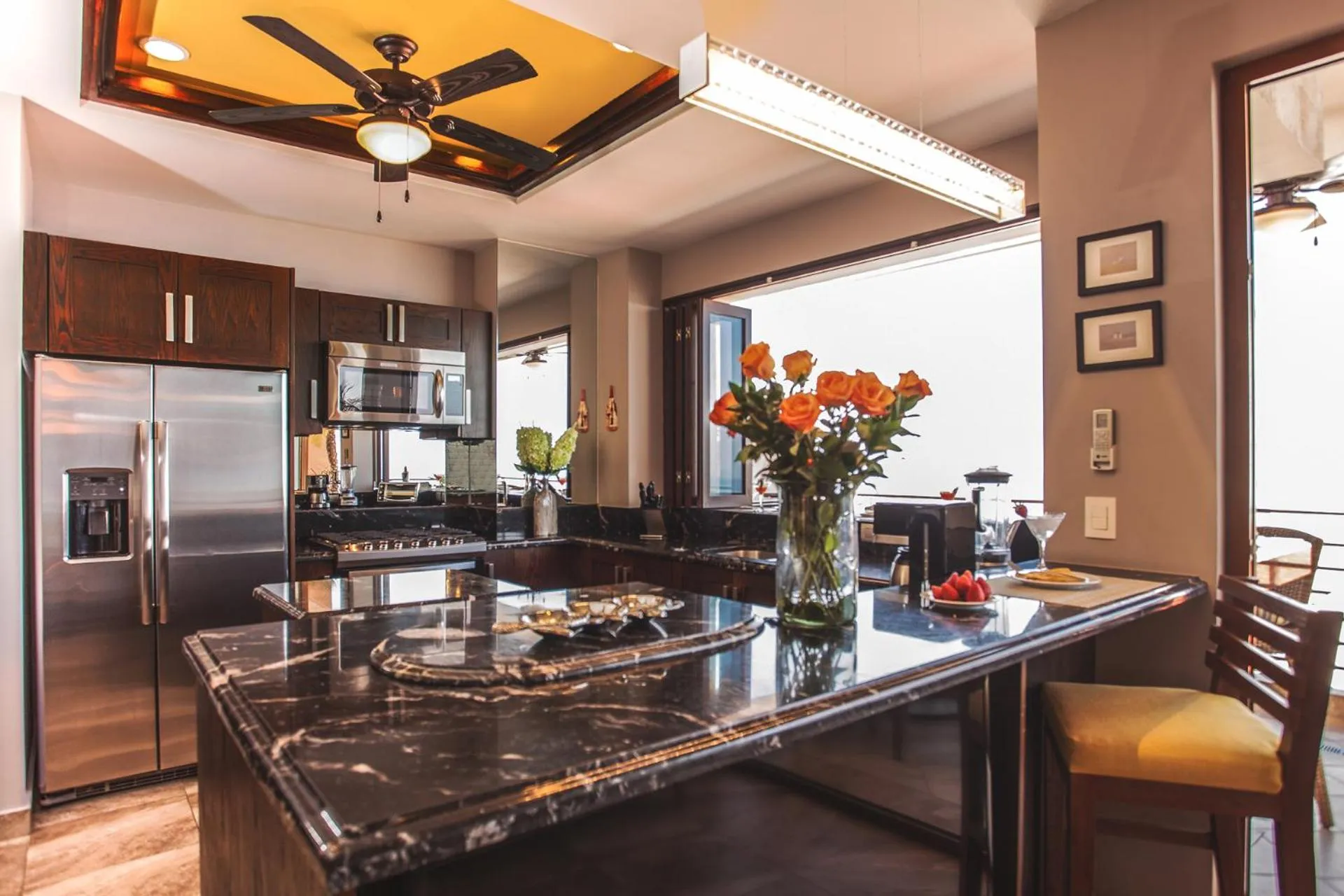 Kitchen or kitchenette in Pinnacle Resorts 220