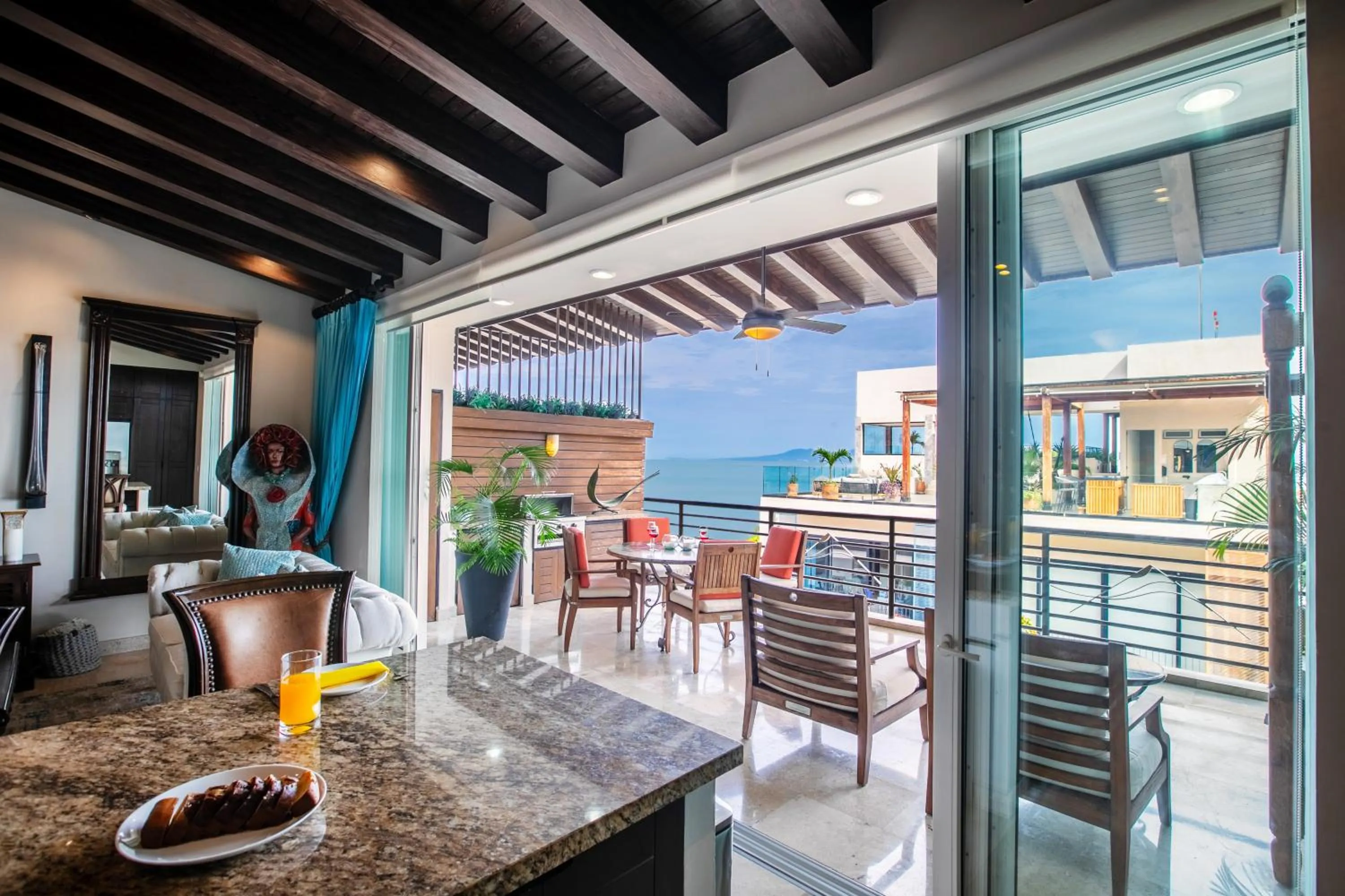 Balcony/Terrace in Pinnacle Resorts 180