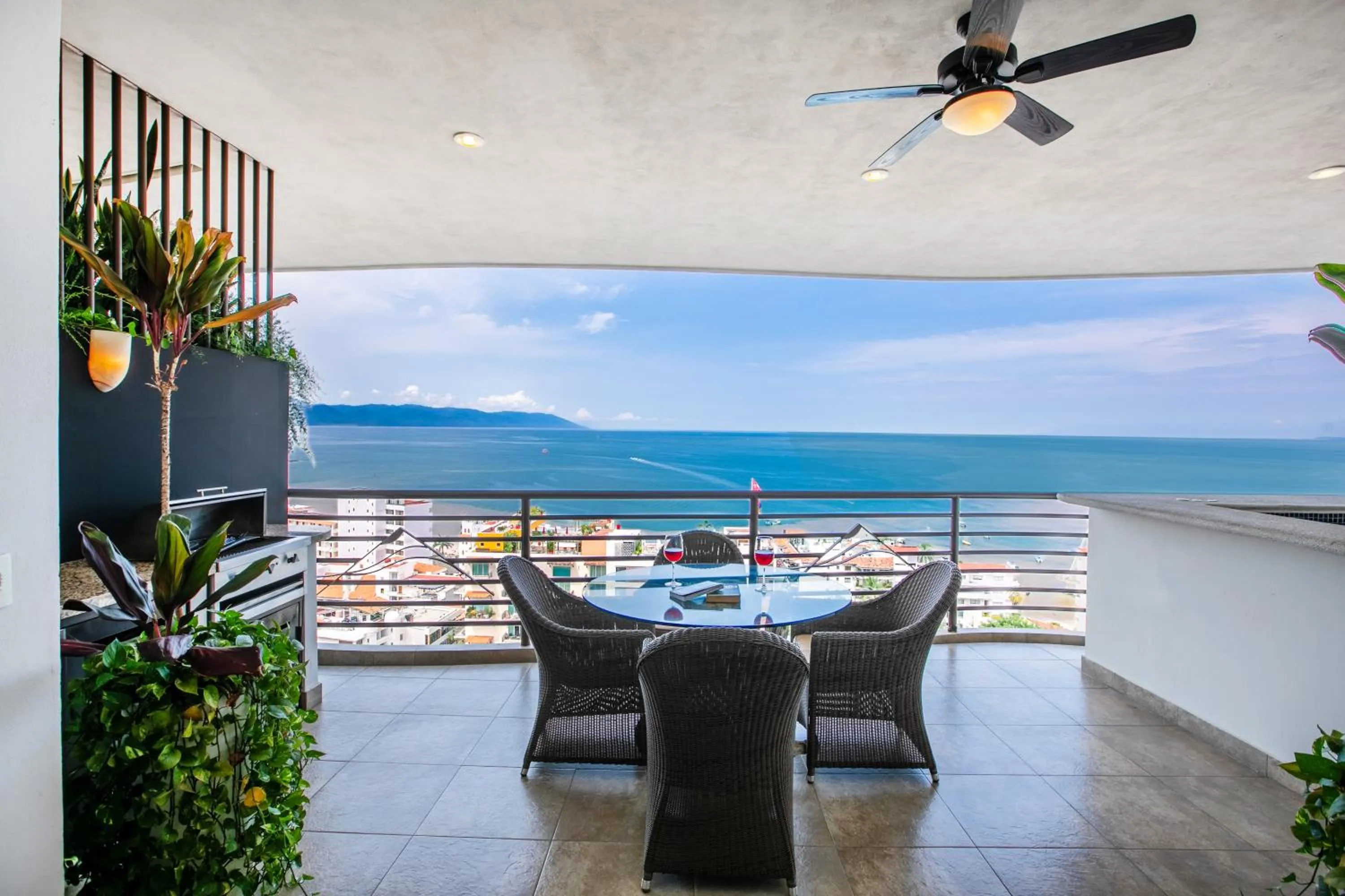 Balcony/Terrace in Pinnacle Resorts 180