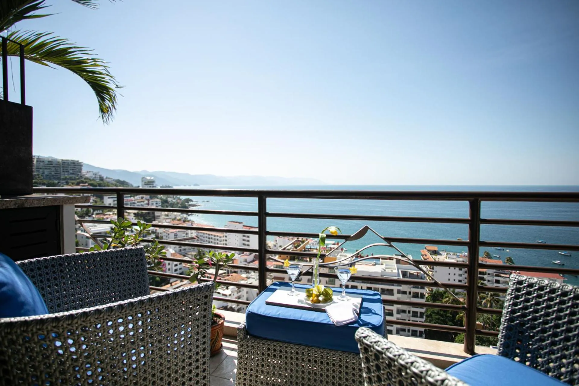 Balcony/Terrace in Pinnacle Resorts 180