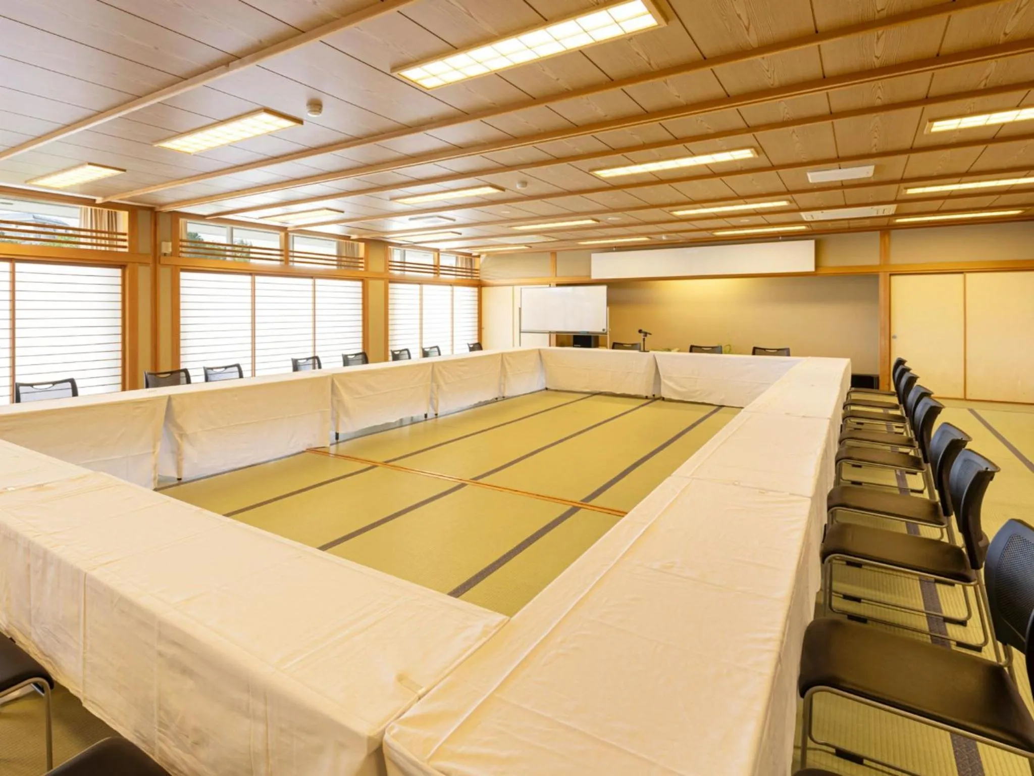 Area and facilities in Kurhouse Shirahama