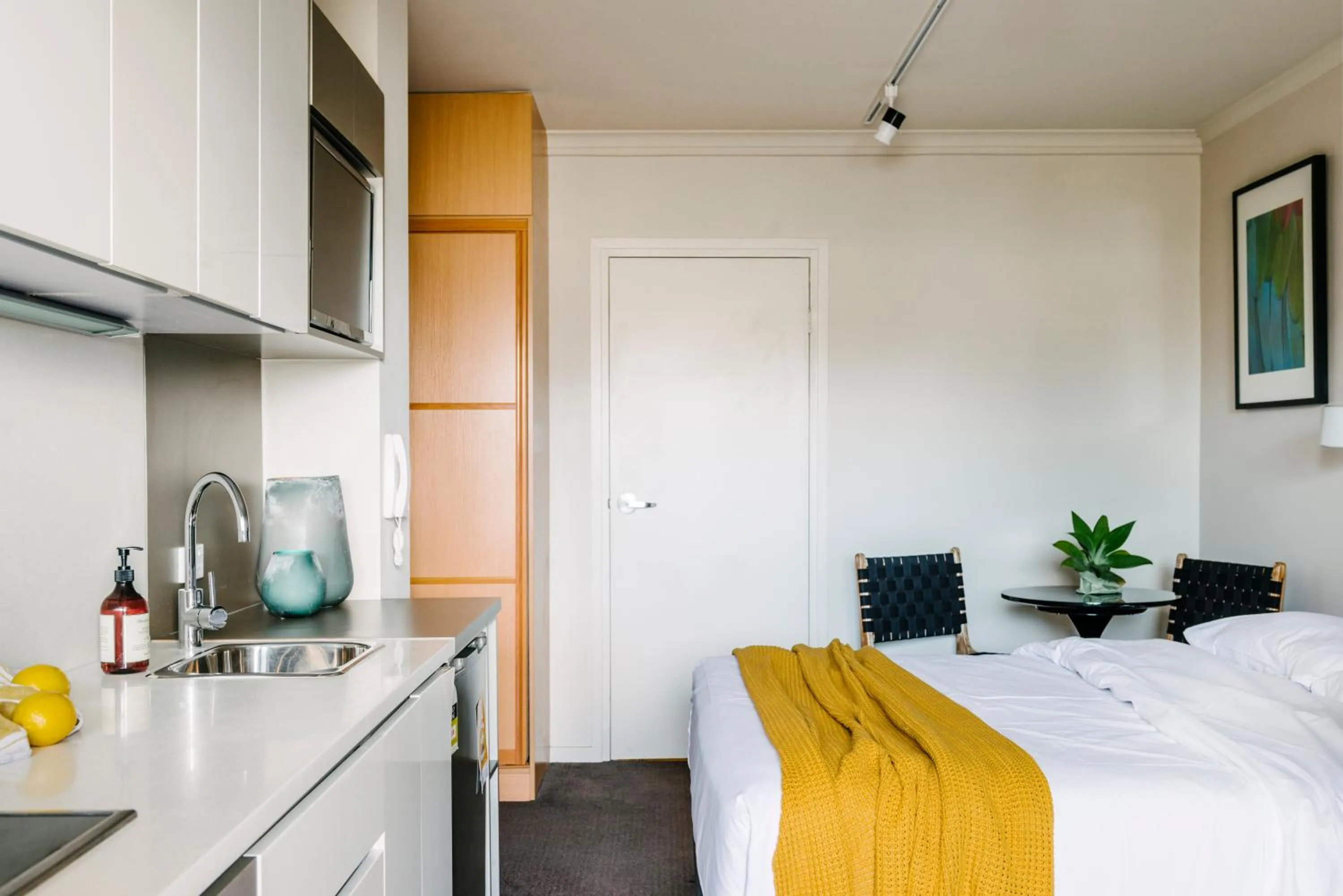 Bed in Veriu Randwick