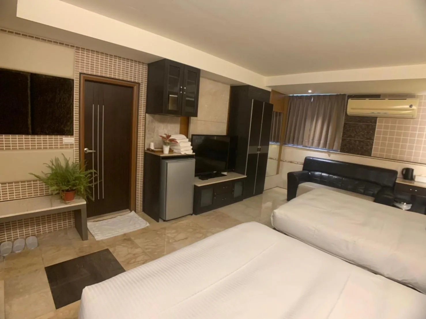 Photo of the whole room, Bed in Michelle hotel