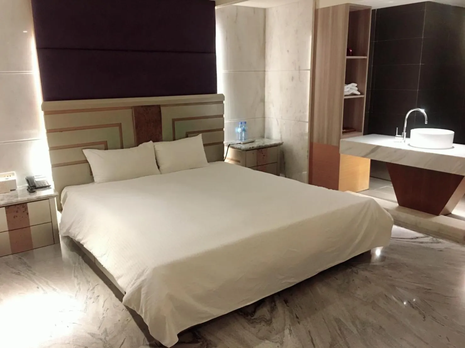Bed in Michelle hotel