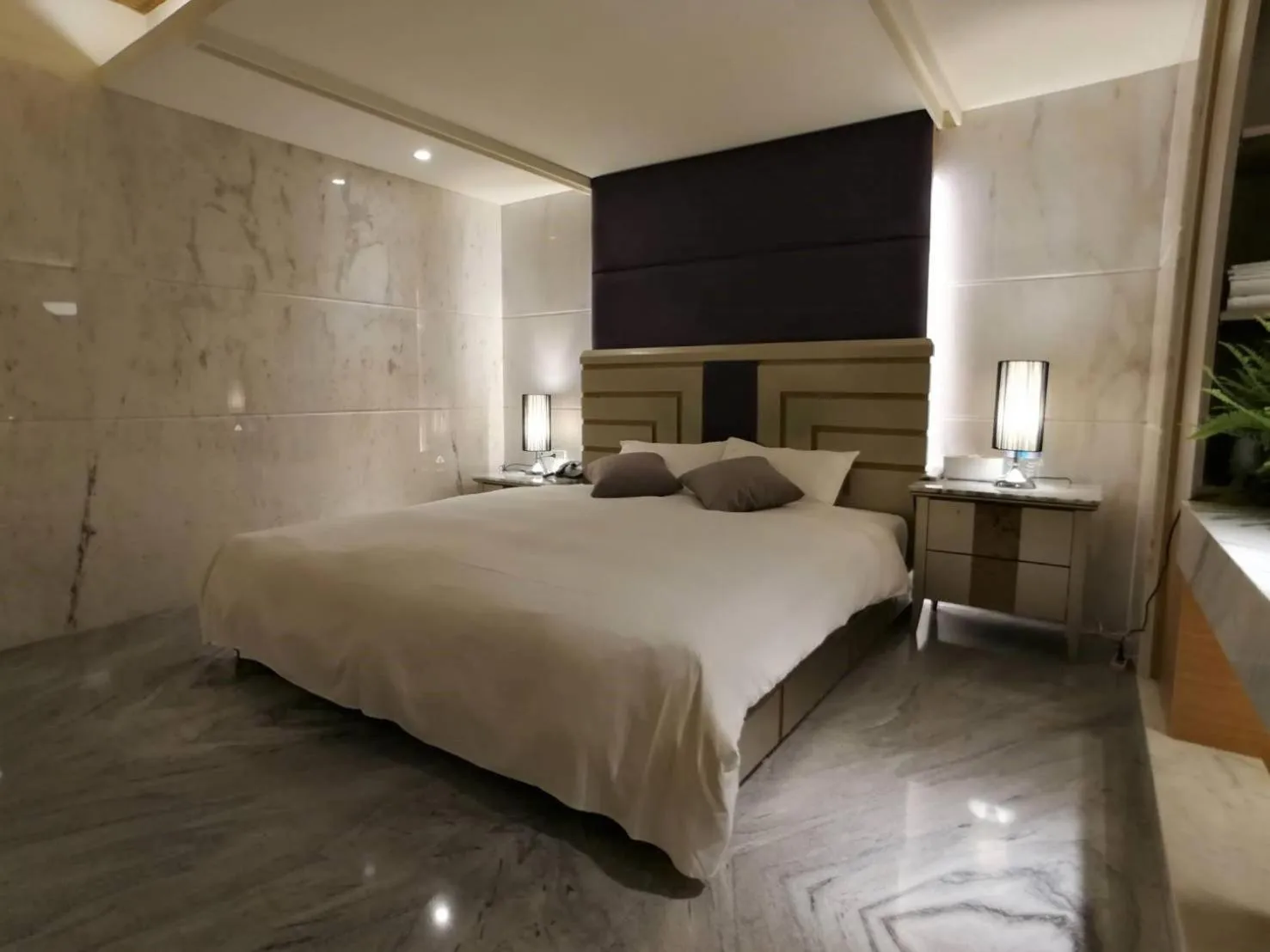 Bed in Michelle hotel