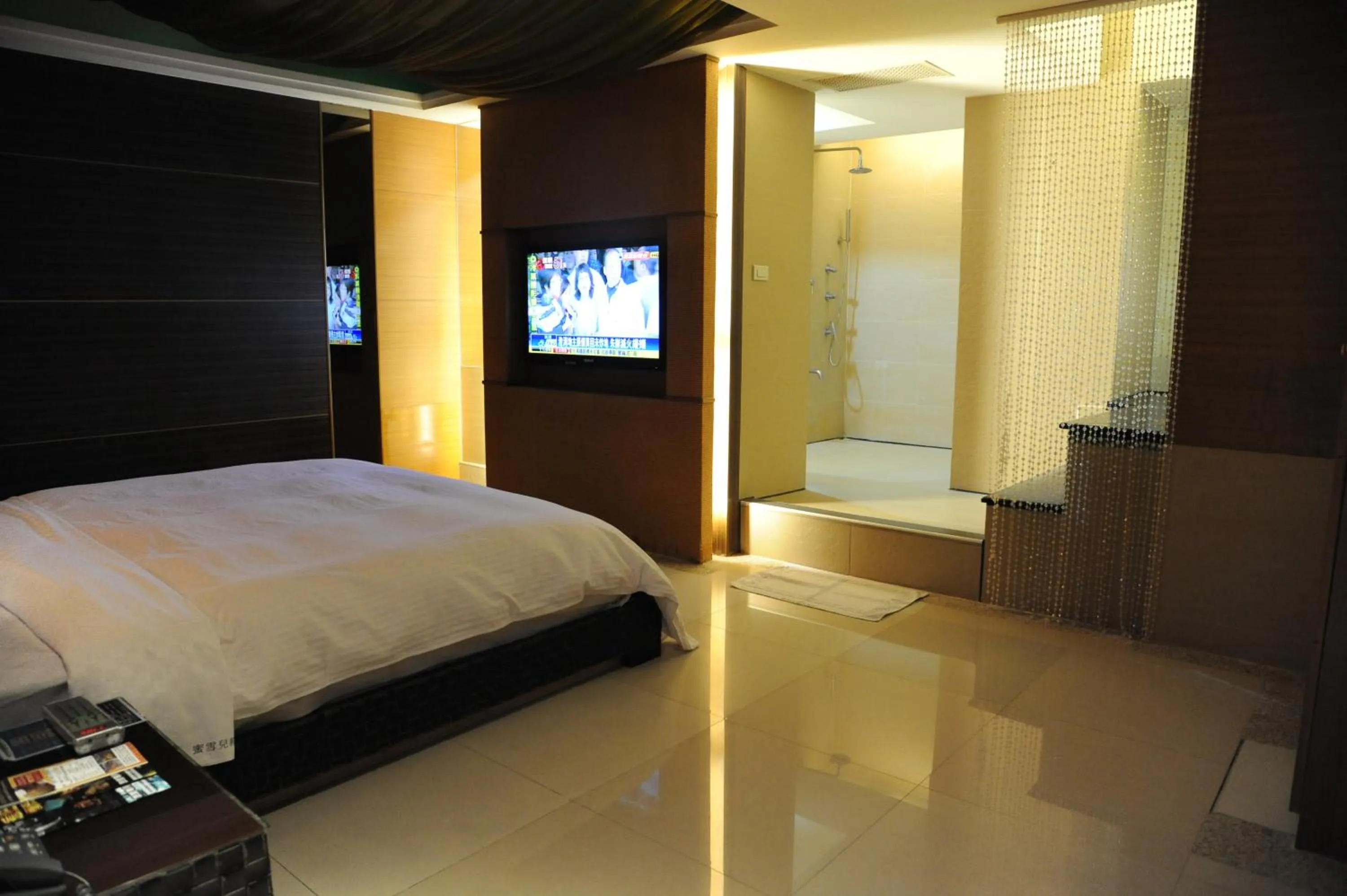 Bed in Michelle hotel