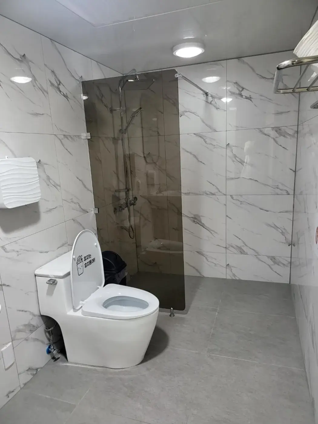 Bed in 8-Bed Female Dormitory Room in Philstay Ehwa Boutique - Female Only Bed in 8-Bed Female Dormitory Room in Philstay Ehwa Boutique - Female Only