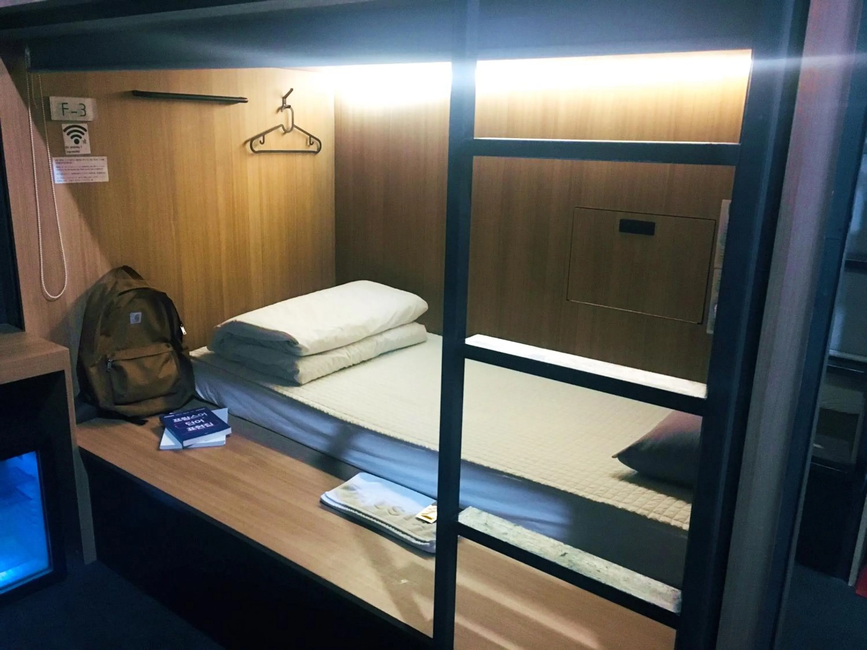 bunk bed in Philstay Ehwa Boutique - Female Only