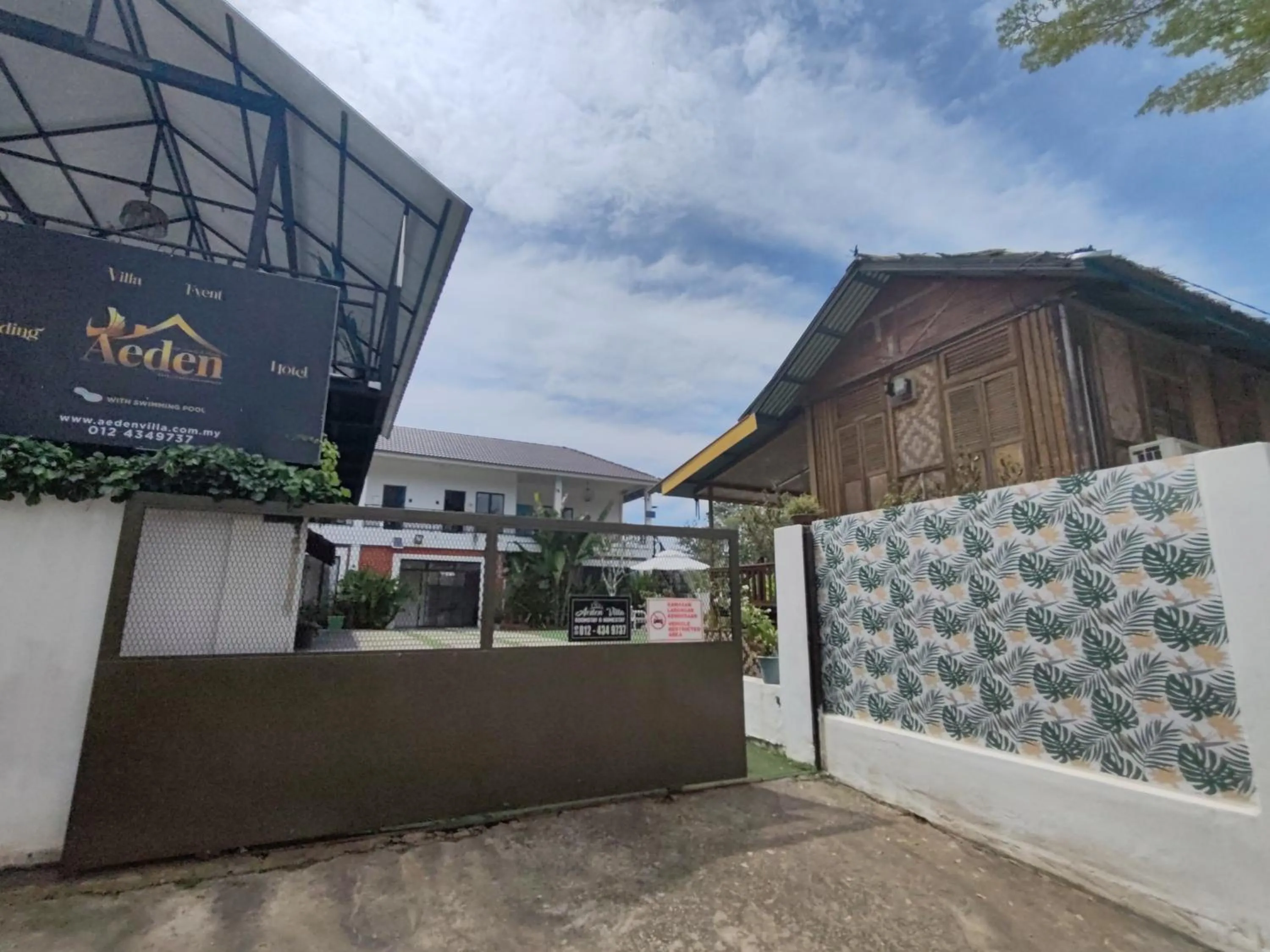 Property building in Aeden Villa Roomstay & Homestay