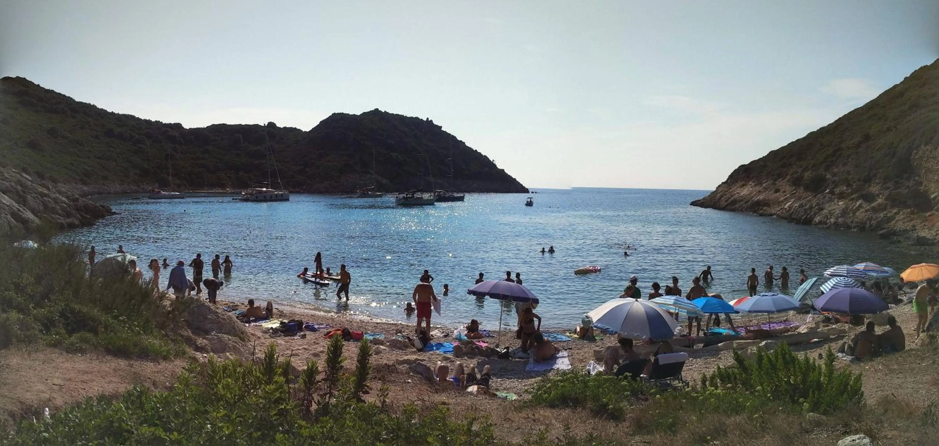 People in Tondoris Apartments