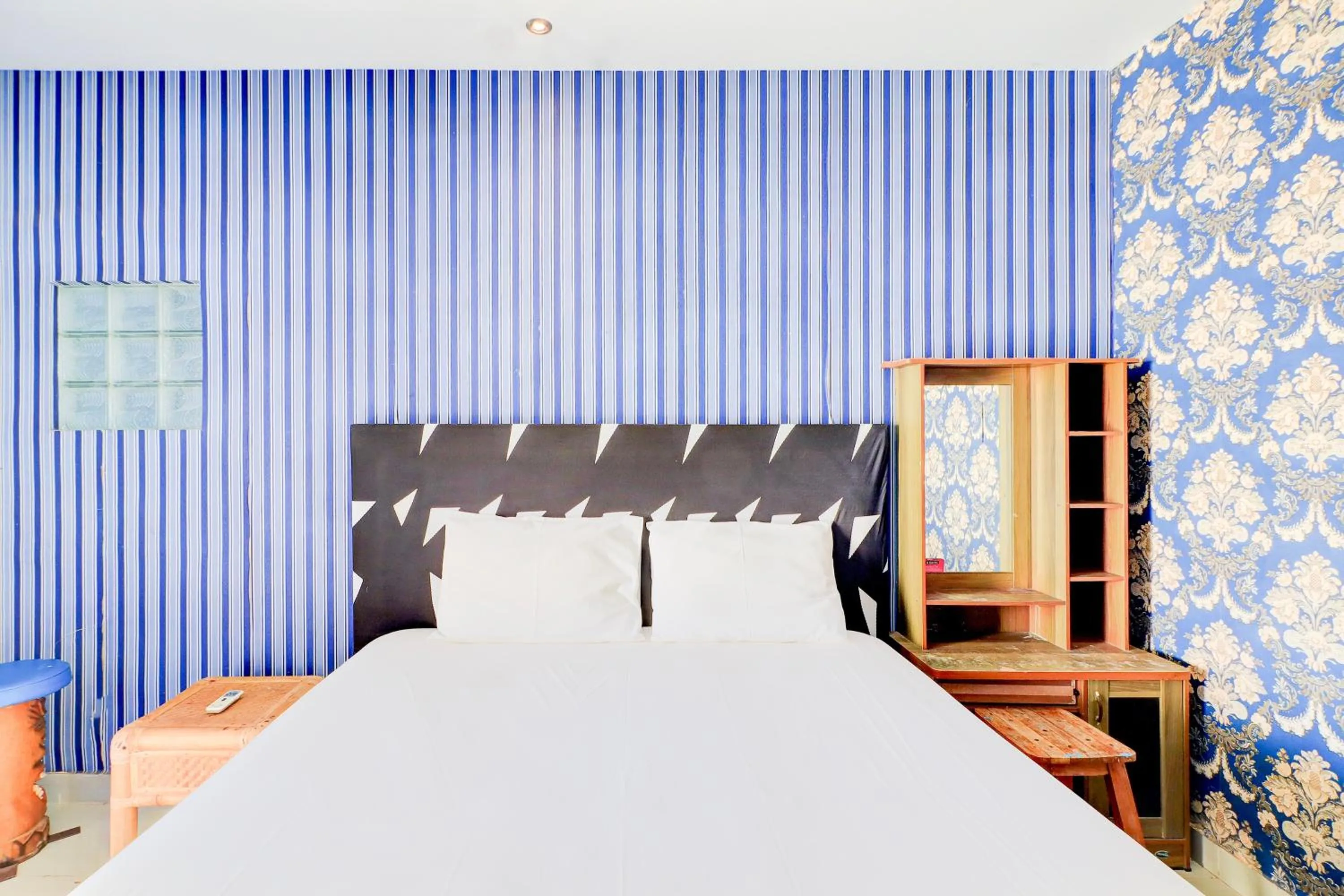 Bedroom, Bed in Collection O Putri Inn Homestay