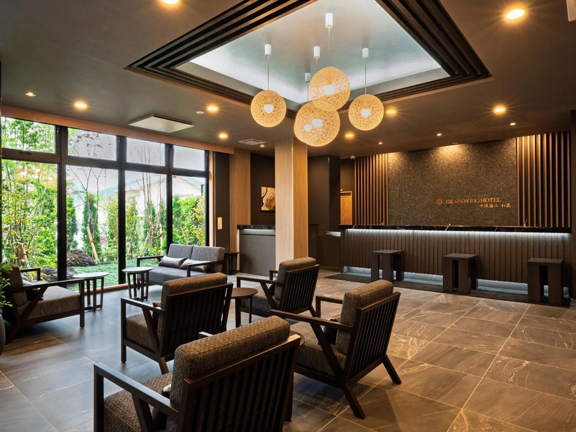 Lobby or reception in Grandvrio Hotel Tamba Sasayama Wakura - ROUTE INN HOTELS -