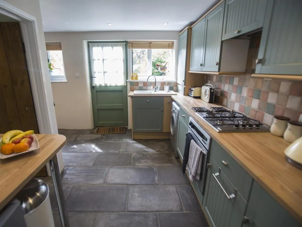 Dining area in Withy Cottages