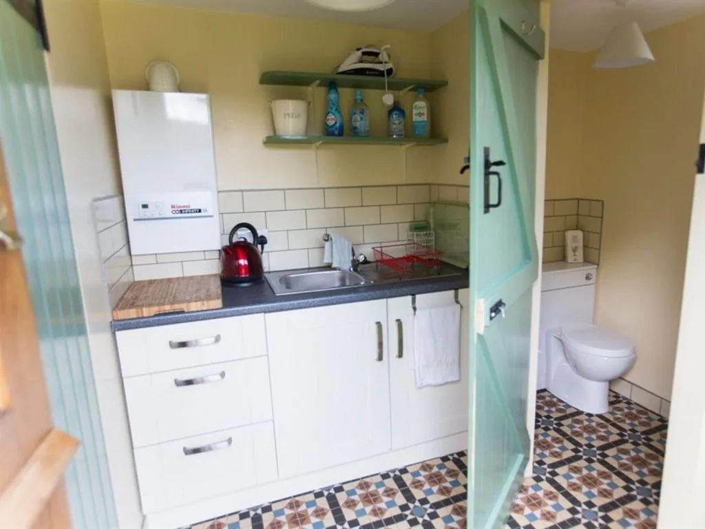 Bathroom in Withy Cottages