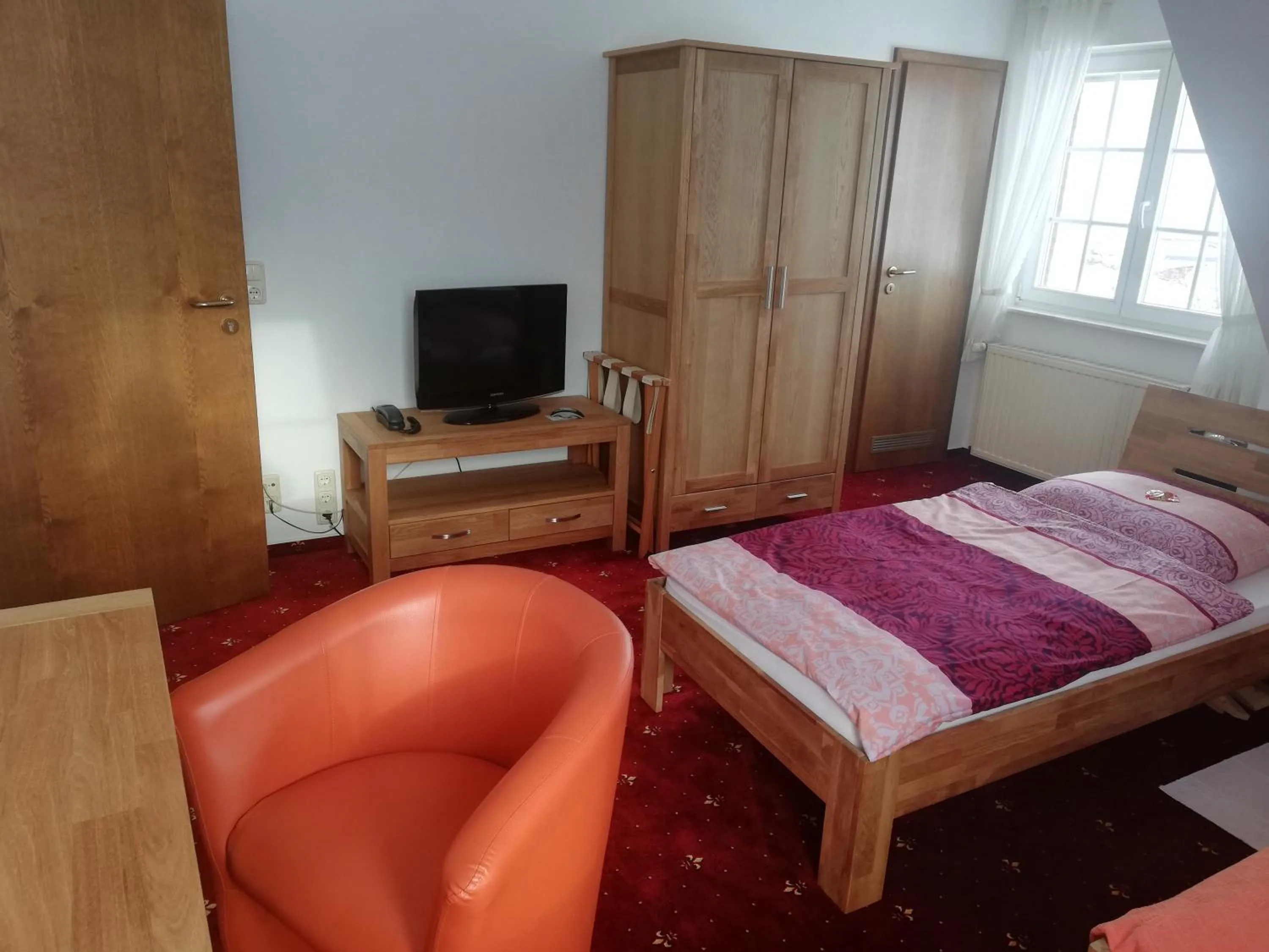 Photo of the whole room, Bed in Jagdhaus Weber