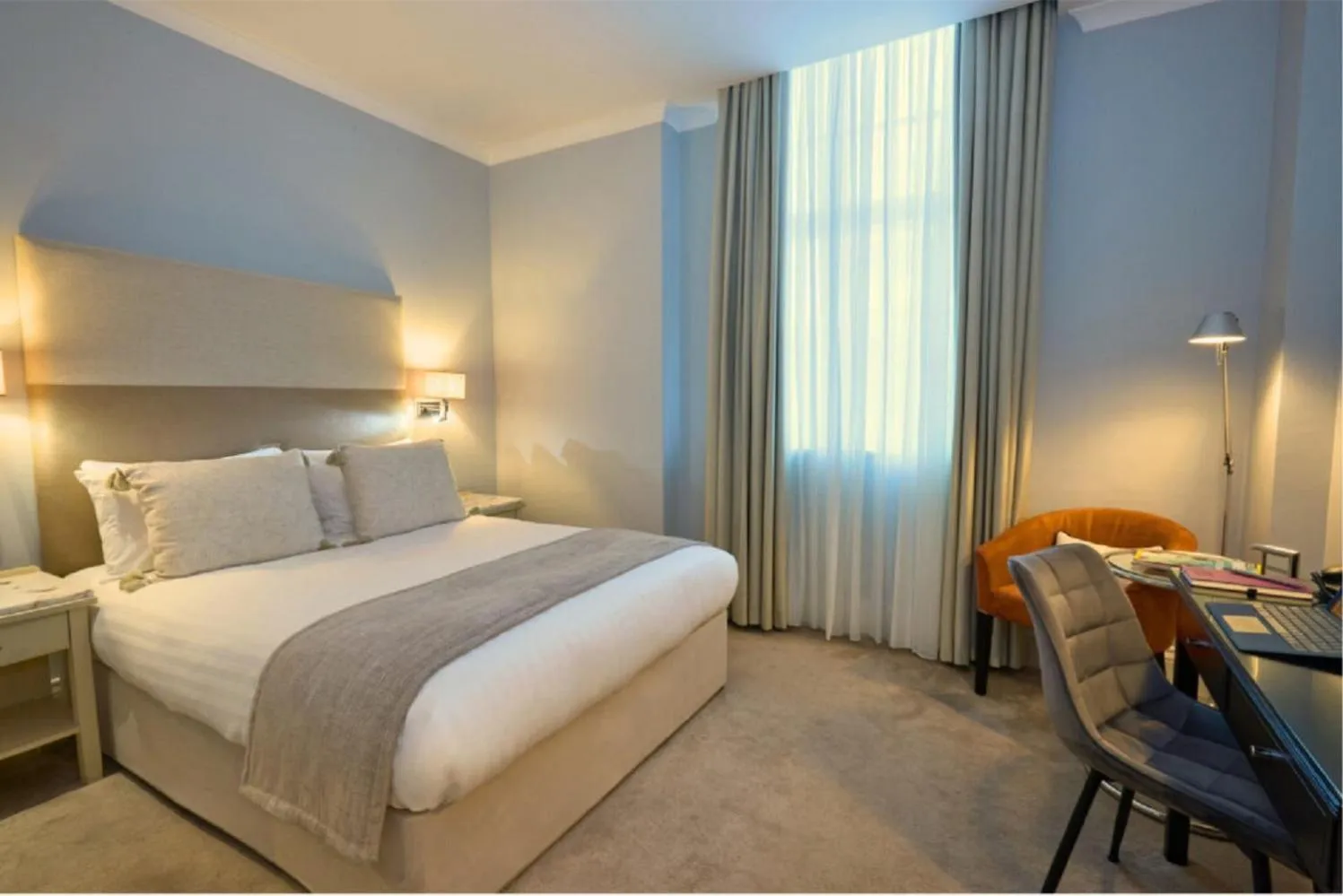 Bed in Hotel The Teo Near Delhi AIRPORT