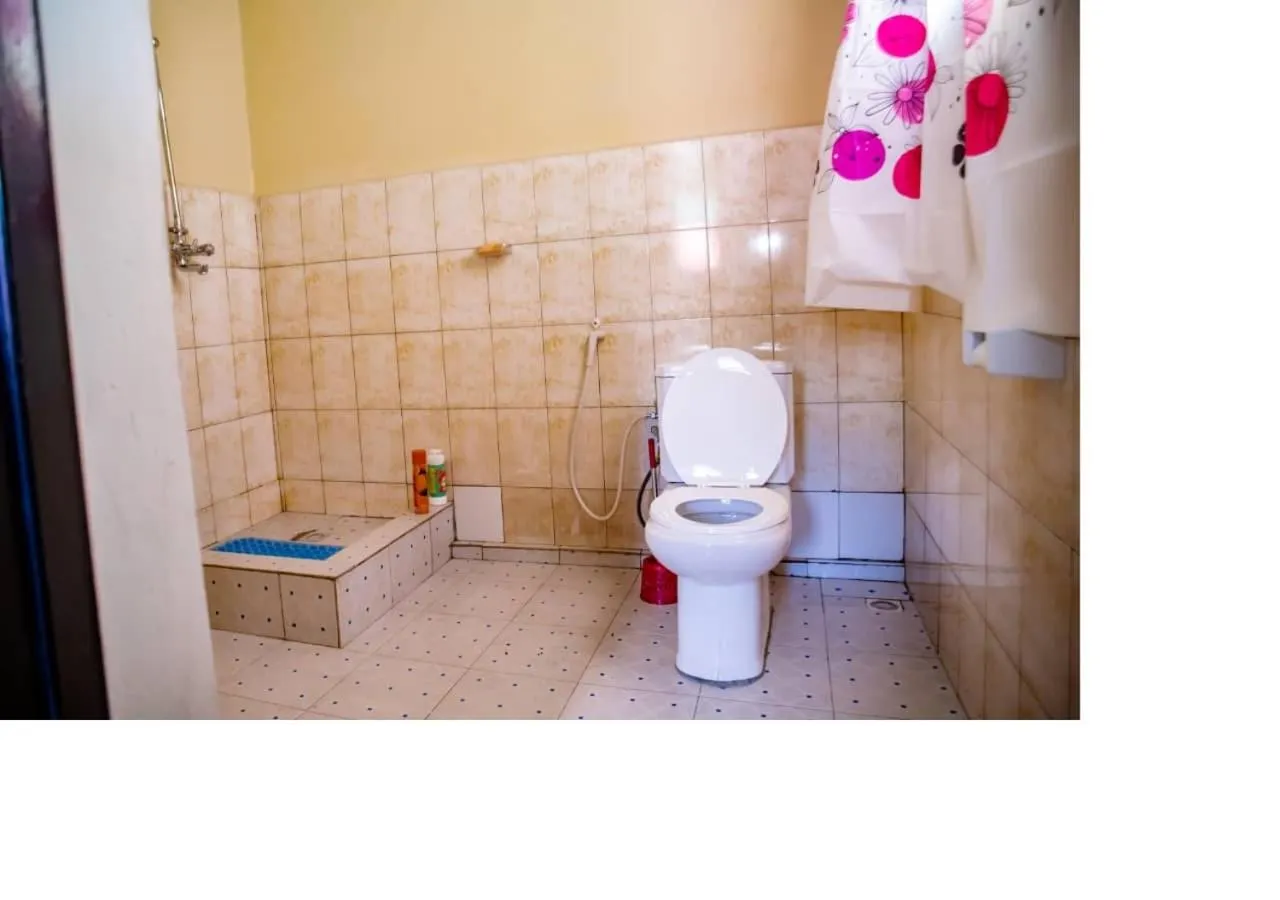 Shower in Bujumbura Hotel and Appartment