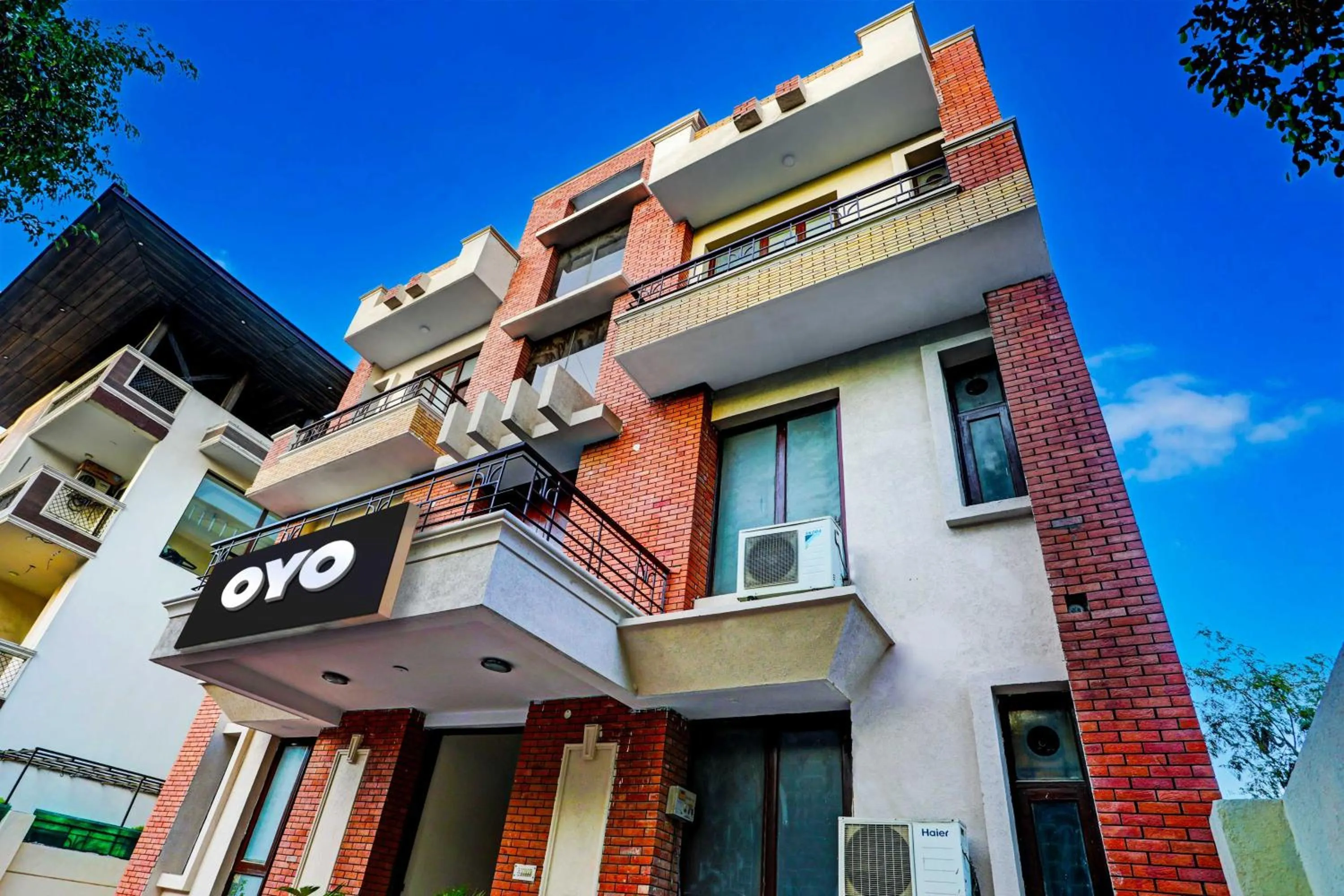 Property building in Hotel O Sunshine Near Iskcon Temple Noida