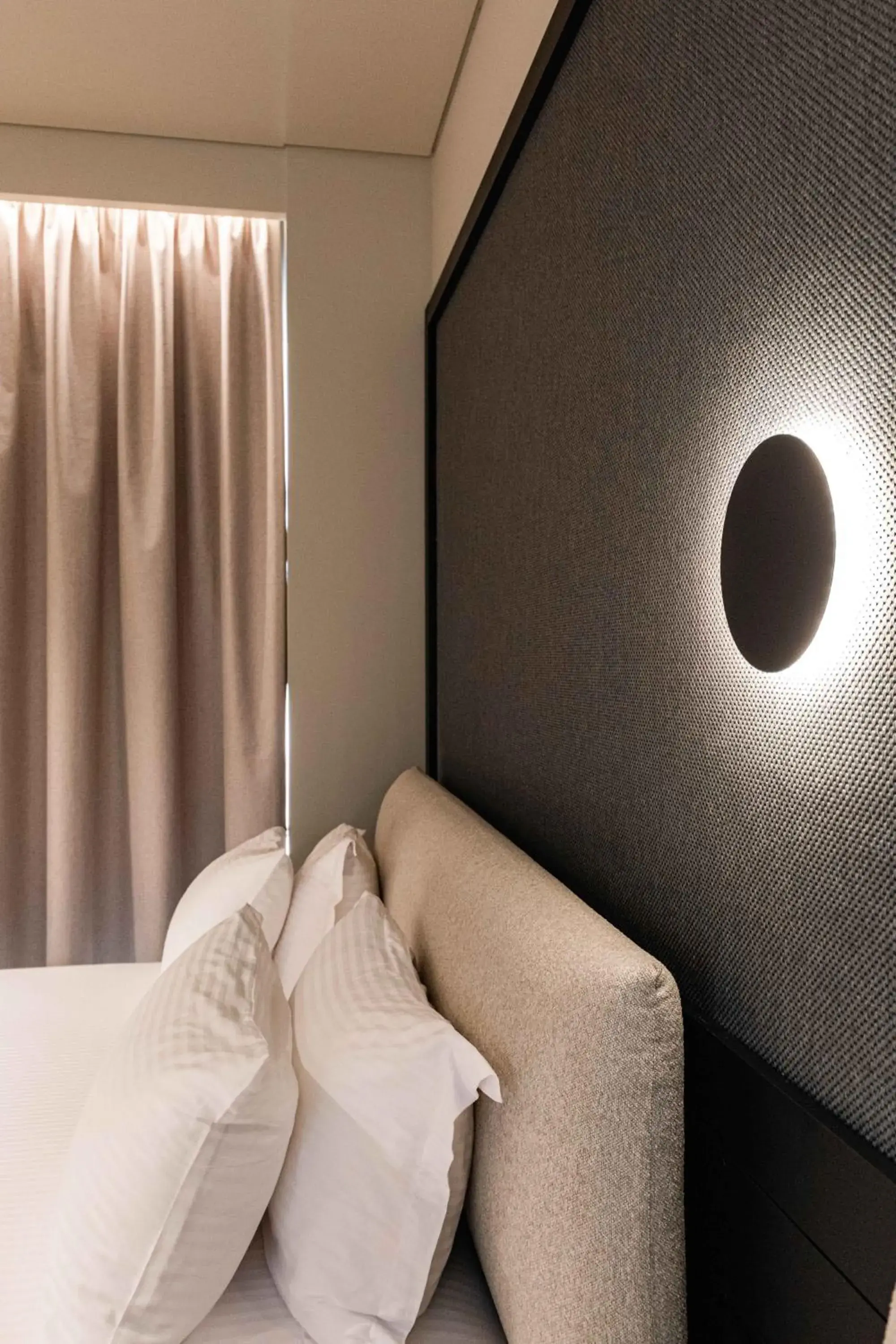 Triple Room Ground Floor with Balcony in Sondor Hotel Triple Room Ground Floor with Balcony in Sondor Hotel