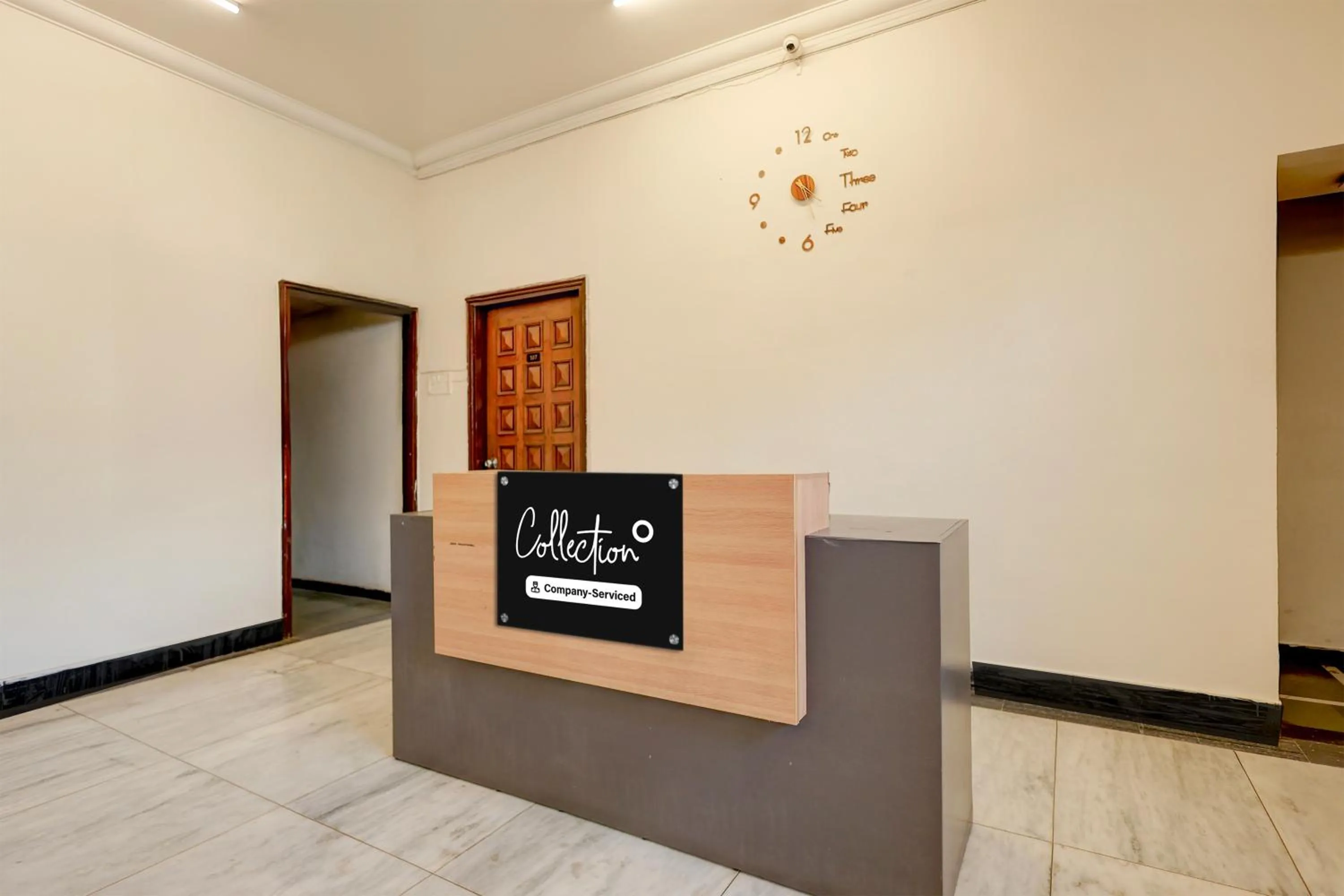 Lobby or reception in Collection O Nashik Bus Station Formerly Hotel Saubhagya Inn