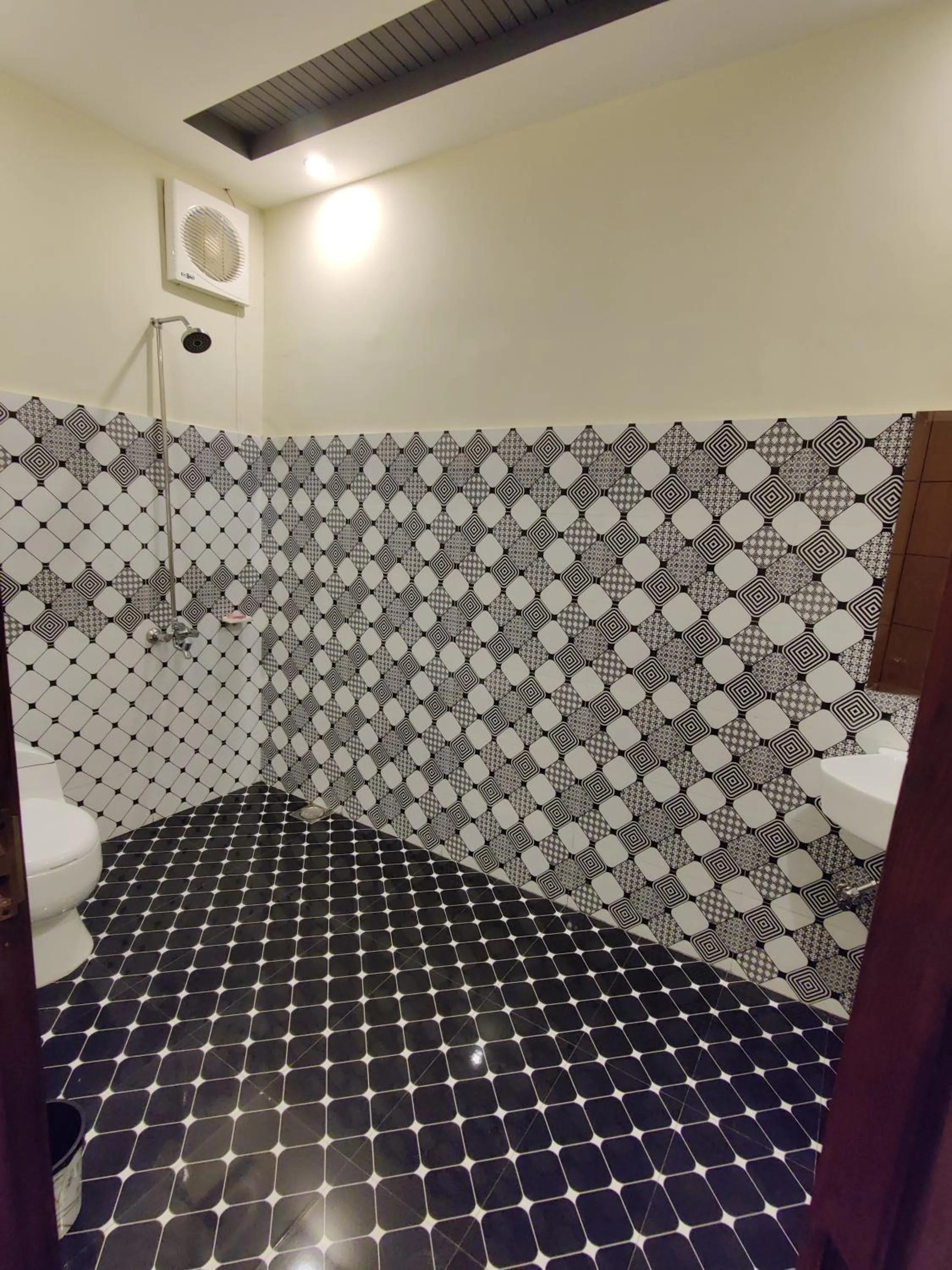 Bathroom in AL Fateh Hotel