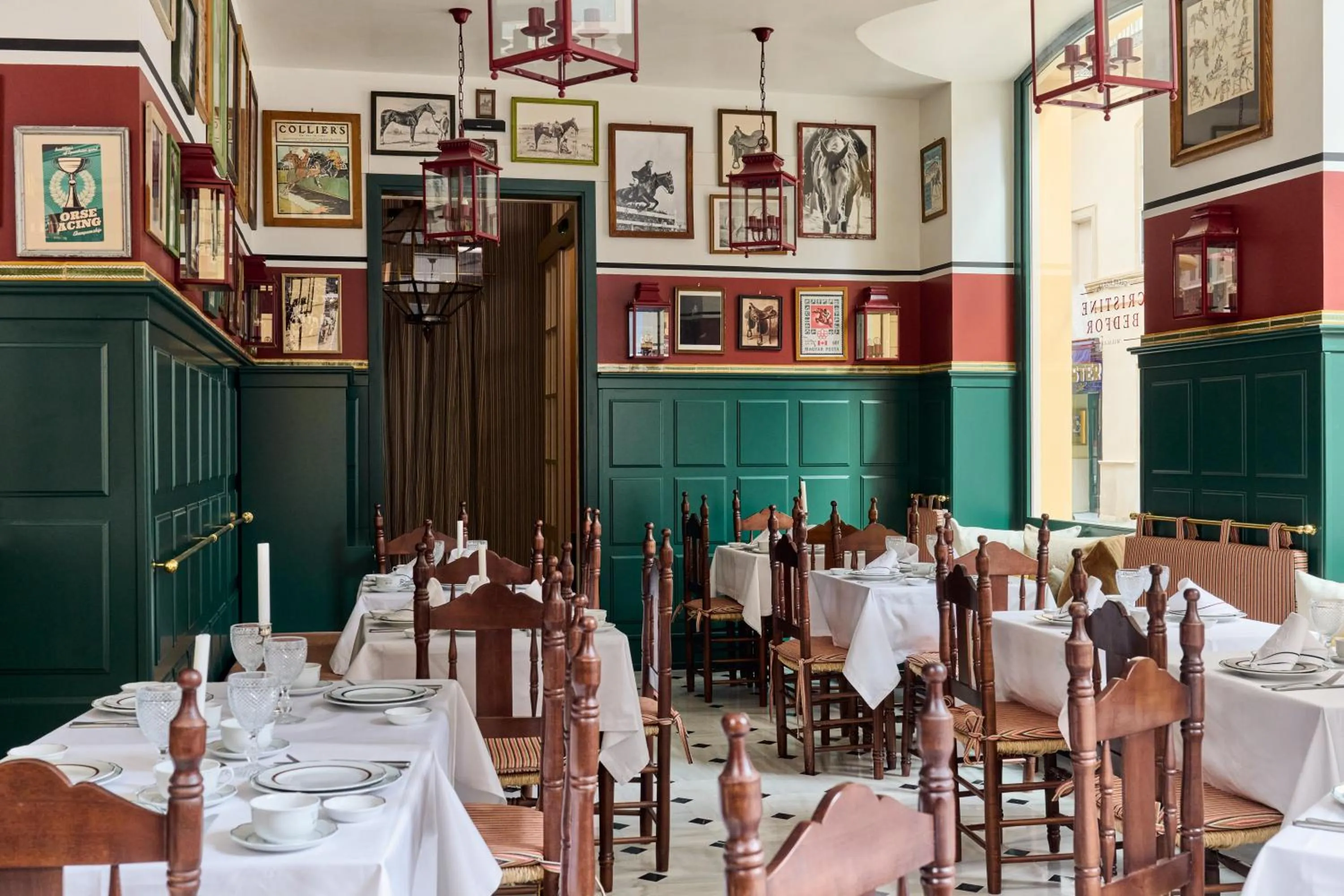 Dining area in Cristine Bedfor Malaga Boutique Hotel