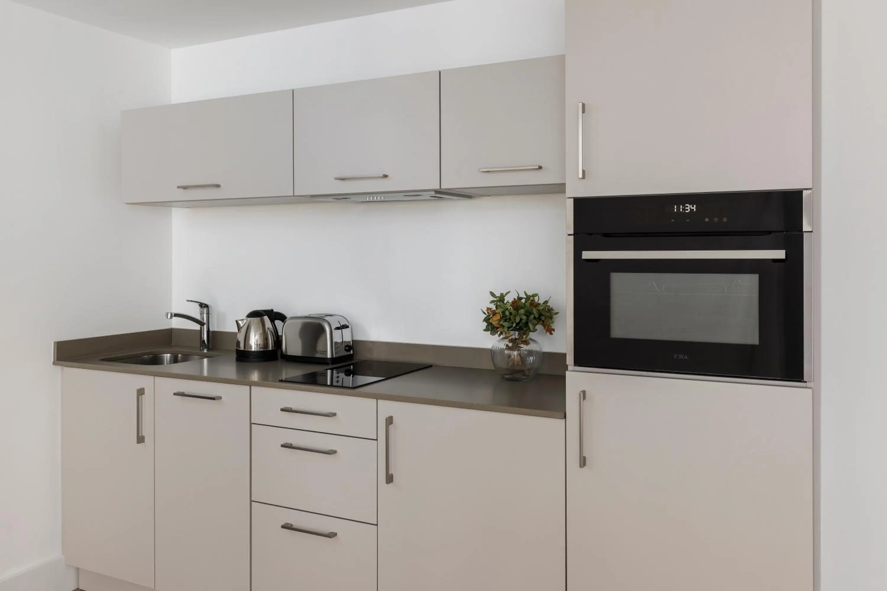 kitchen in Forth House by Supercity Aparthotels