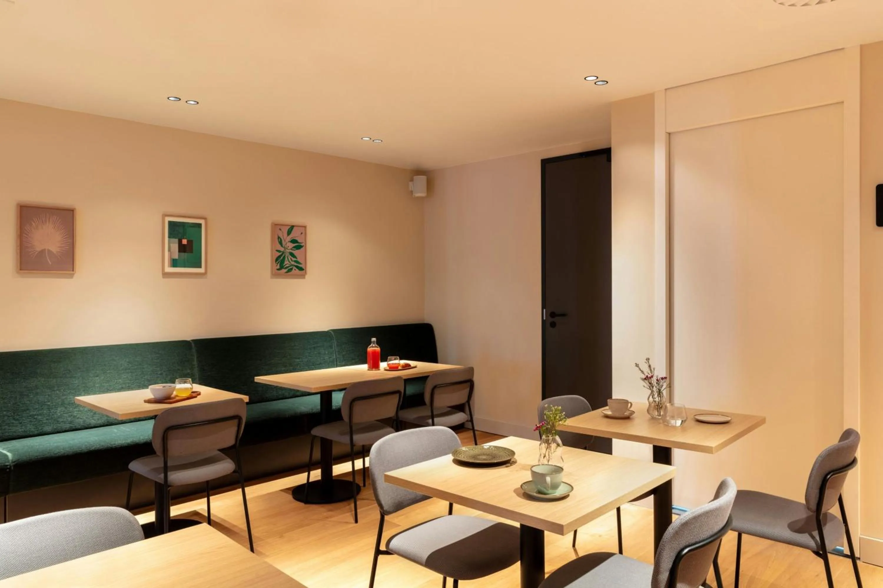 Breakfast in Hotel Middelland Rotterdam