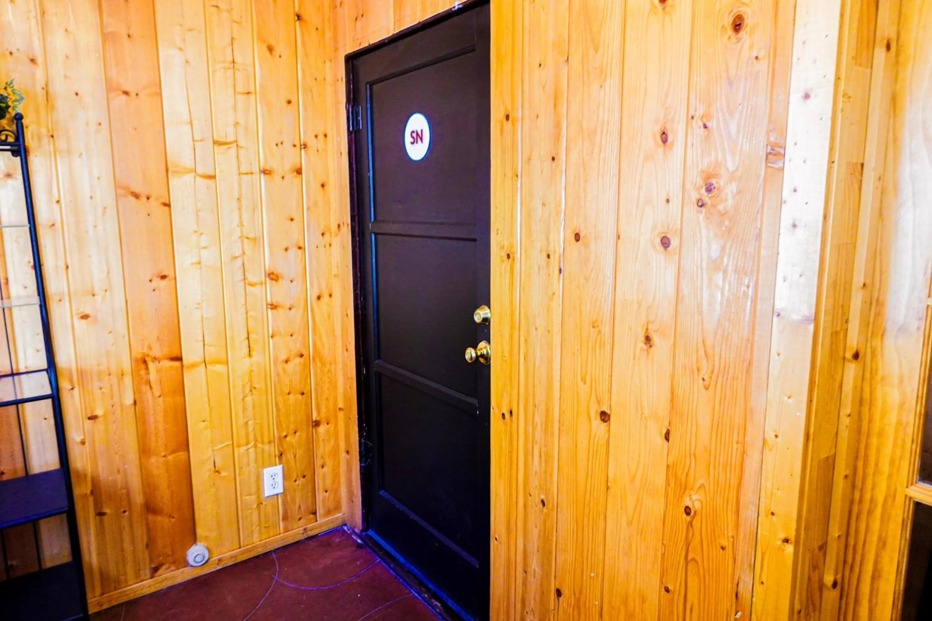 Sleepy Hollow Cabins and Hotel