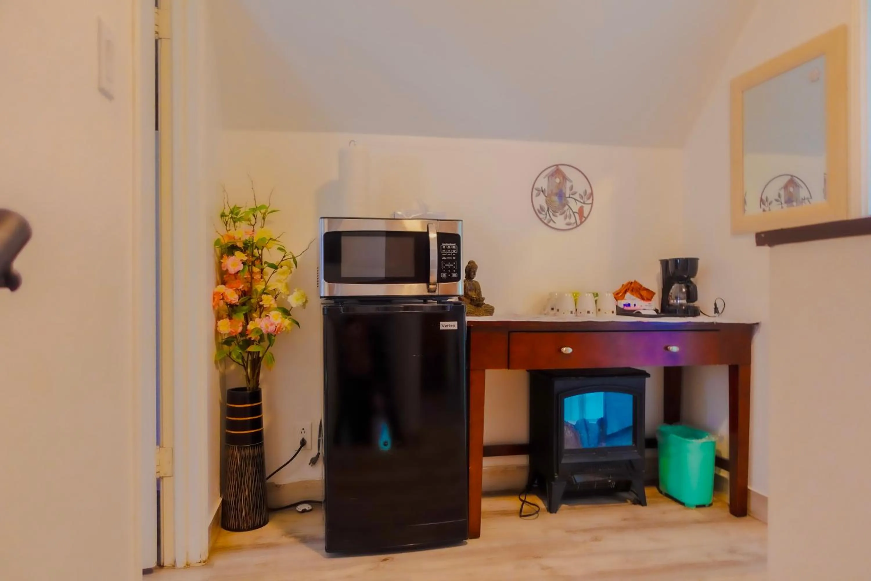 Sleepy Hollow Cabins and Hotel