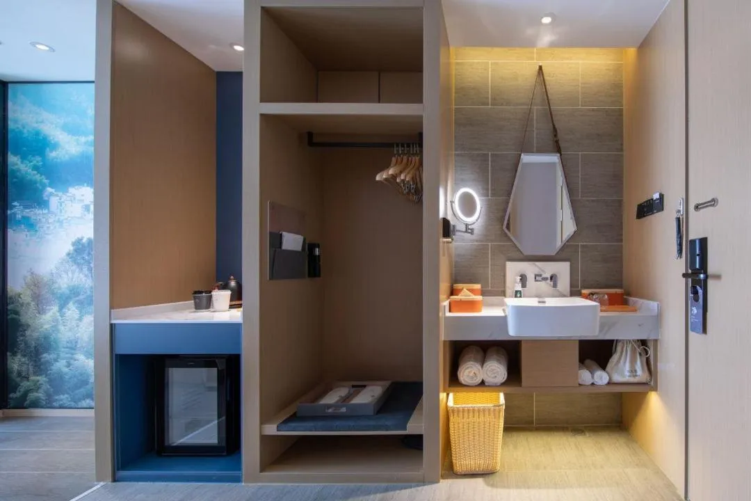 Atour Hotel Wuhan Zhuankou Dongfeng Avenue Sports Center