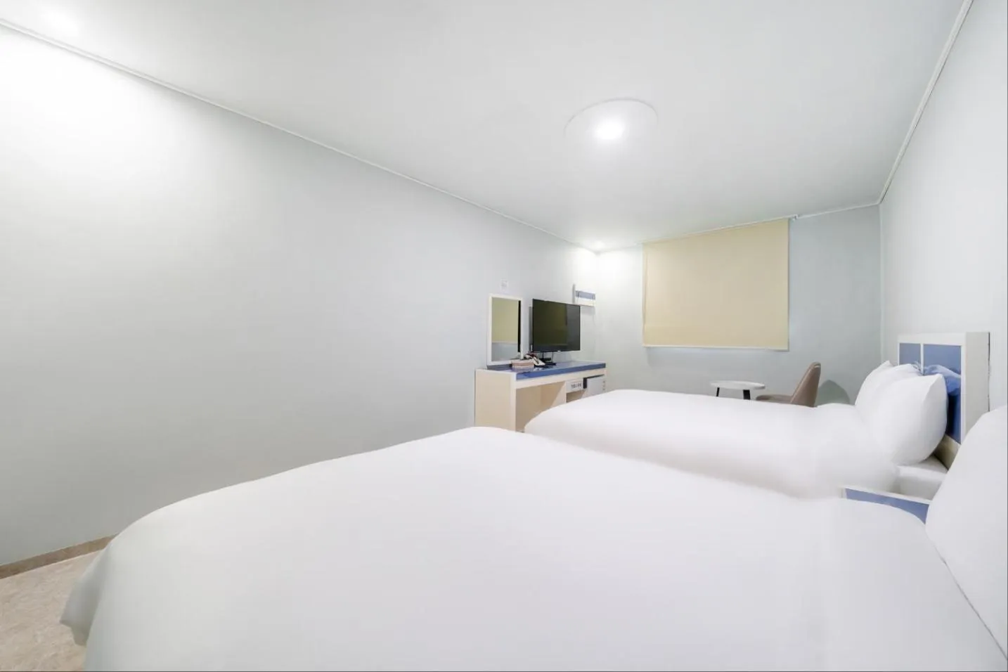 Bed in Taean Manripo Feel Hotel