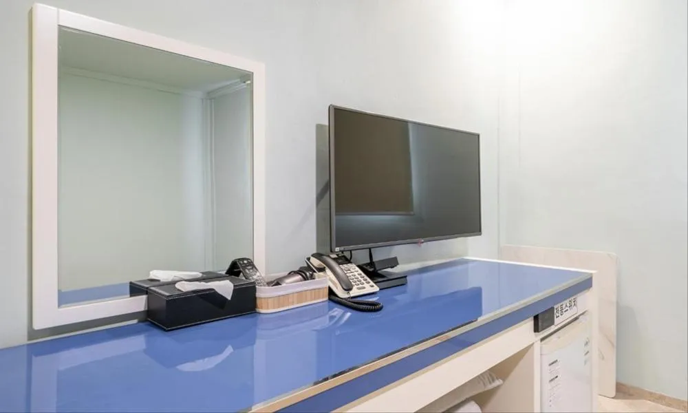 TV and multimedia in Taean Manripo Feel Hotel