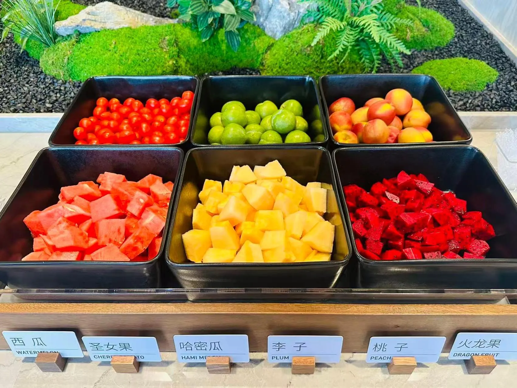 Restaurant/places to eat in Atour Hotel Wuhan East Railway Station Optics Valley High-tech