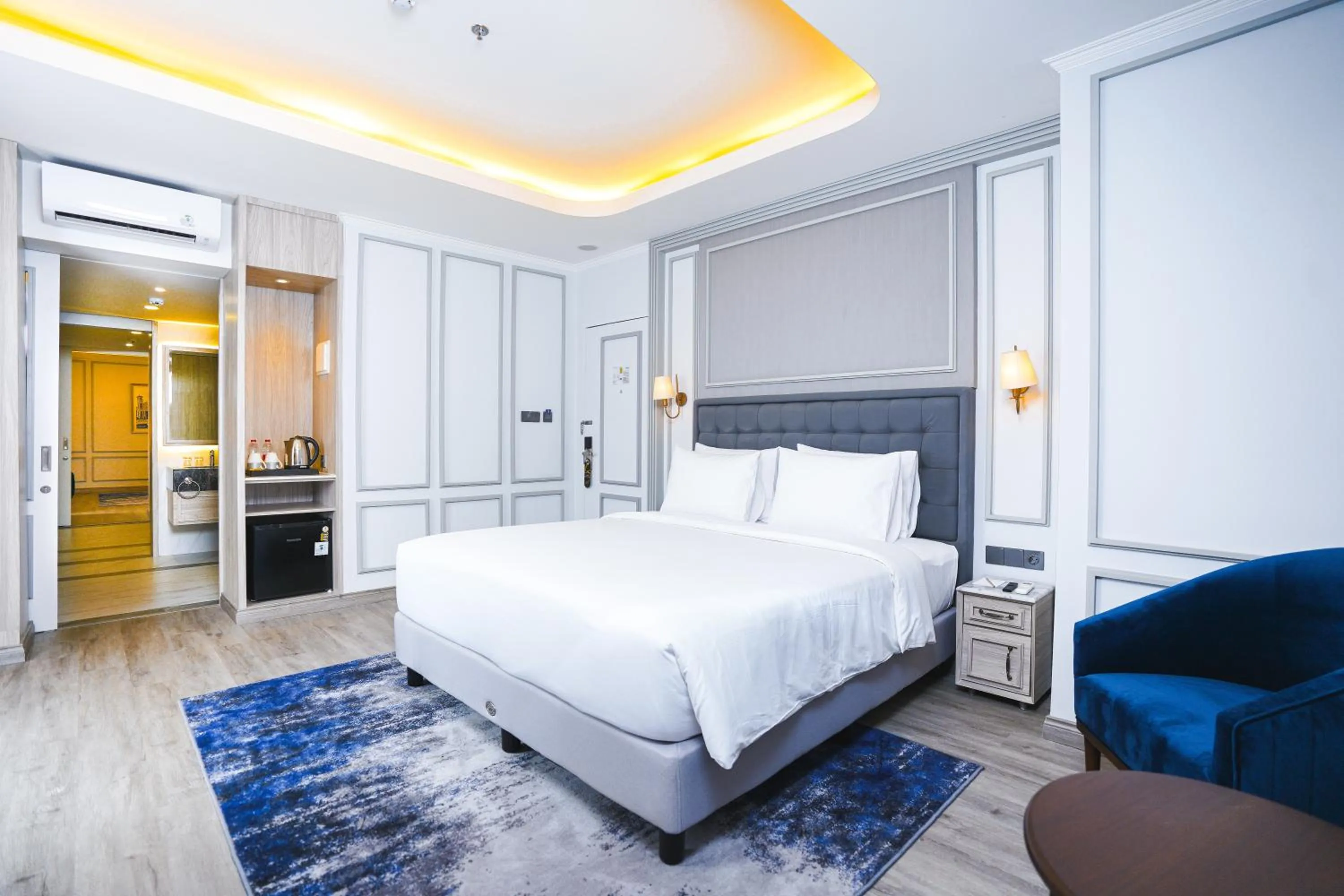 Bed in De Bijou Boutique Hotel Yogyakarta