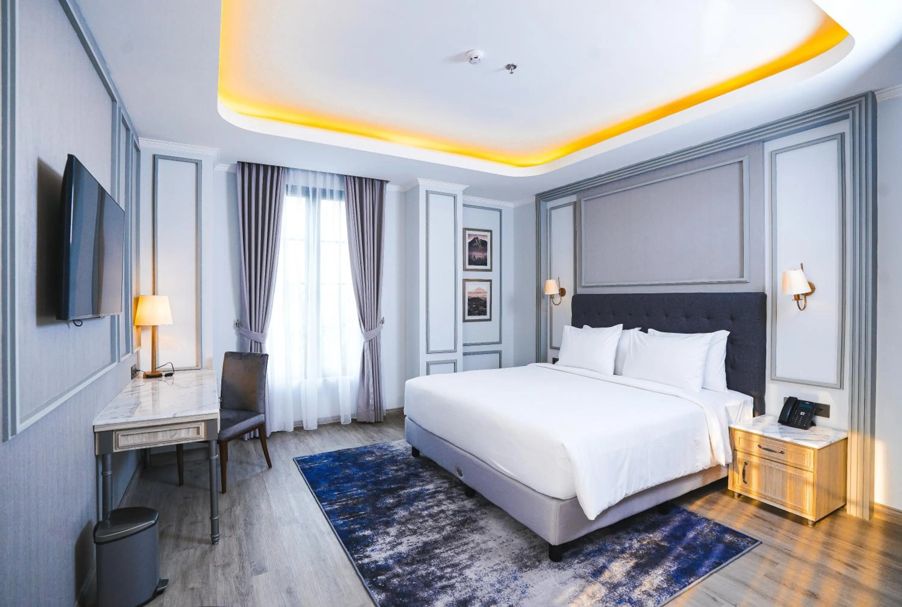 Bed in De Bijou Boutique Hotel Yogyakarta