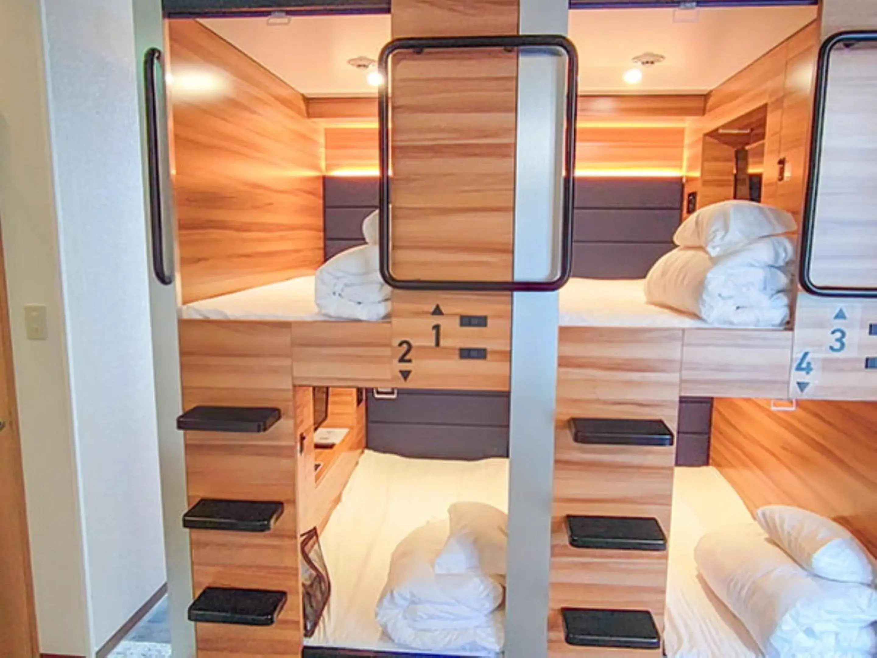 Single Bed in Male Dormitory Room in HOTEL LiVEMAX Toyooka Single Bed in Male Dormitory Room in HOTEL LiVEMAX Toyooka